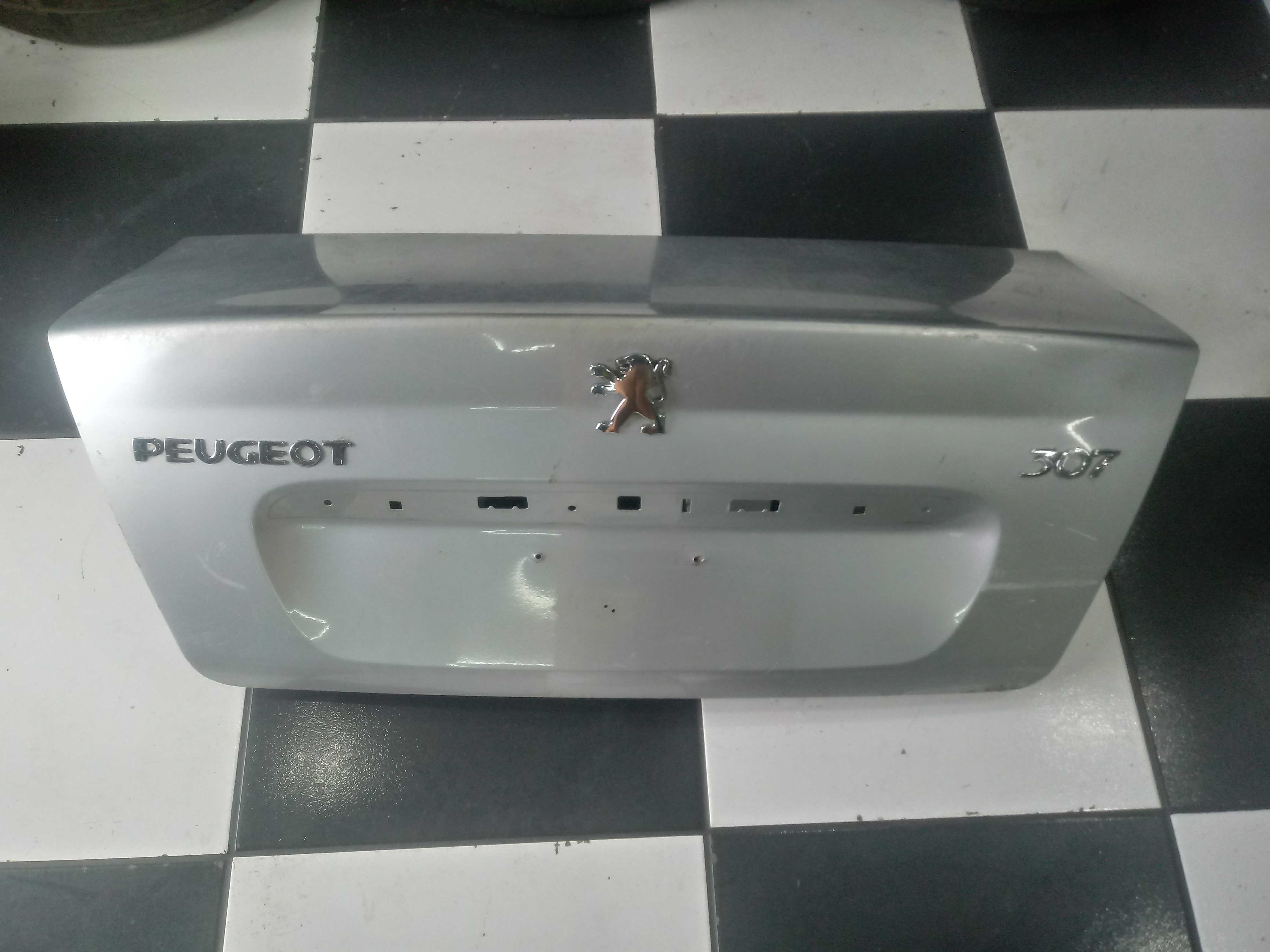 Tampa Traseira Peugeot 307 Sedan 07/12