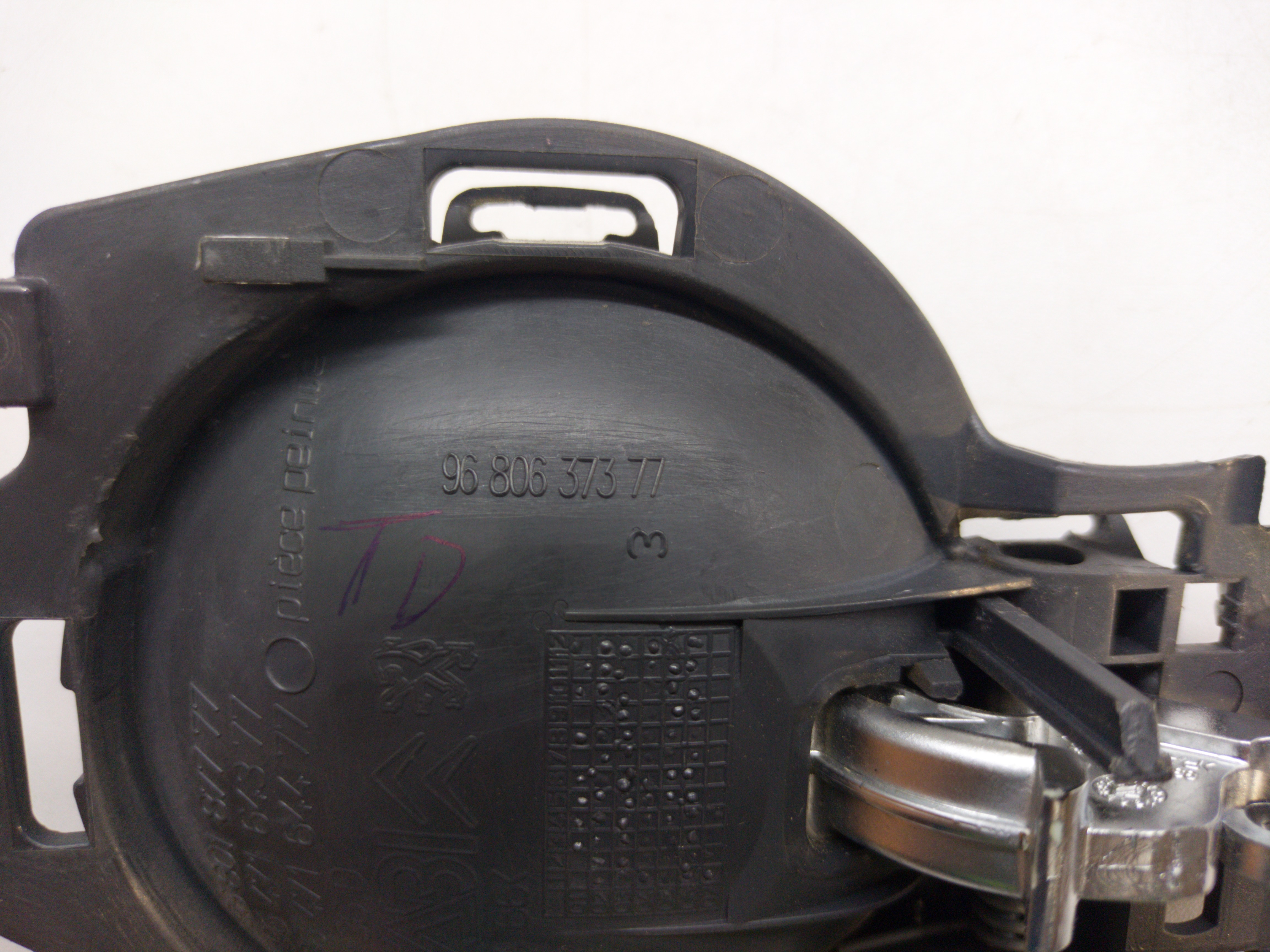 Maçaneta Interna Traseira Direito Citroen C3 2003/2012 Preto Traseira 6