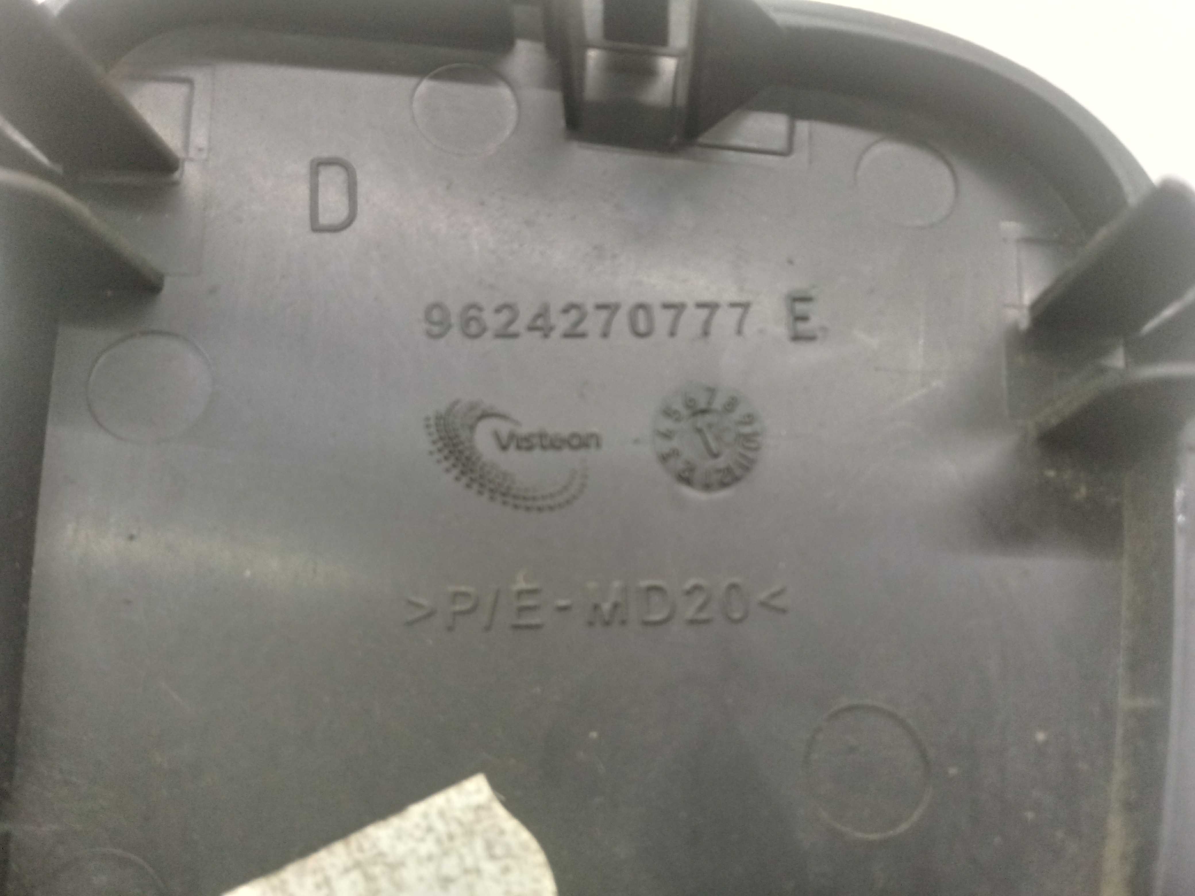 Acabamento Lado Direito Painel Peugeot 206 2007 3