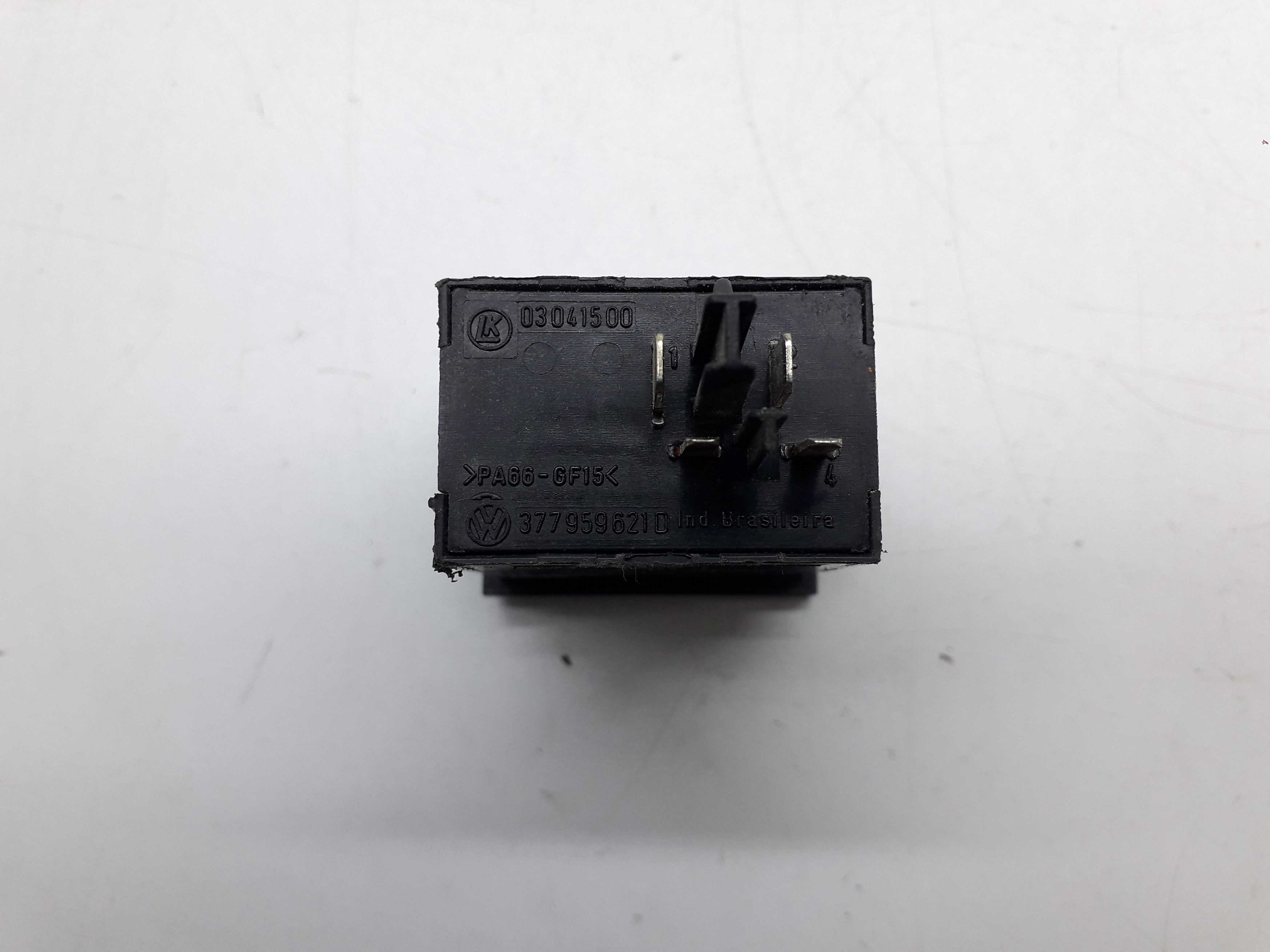 Botão Desembaçador Vw Gol Parati G3 G4 6