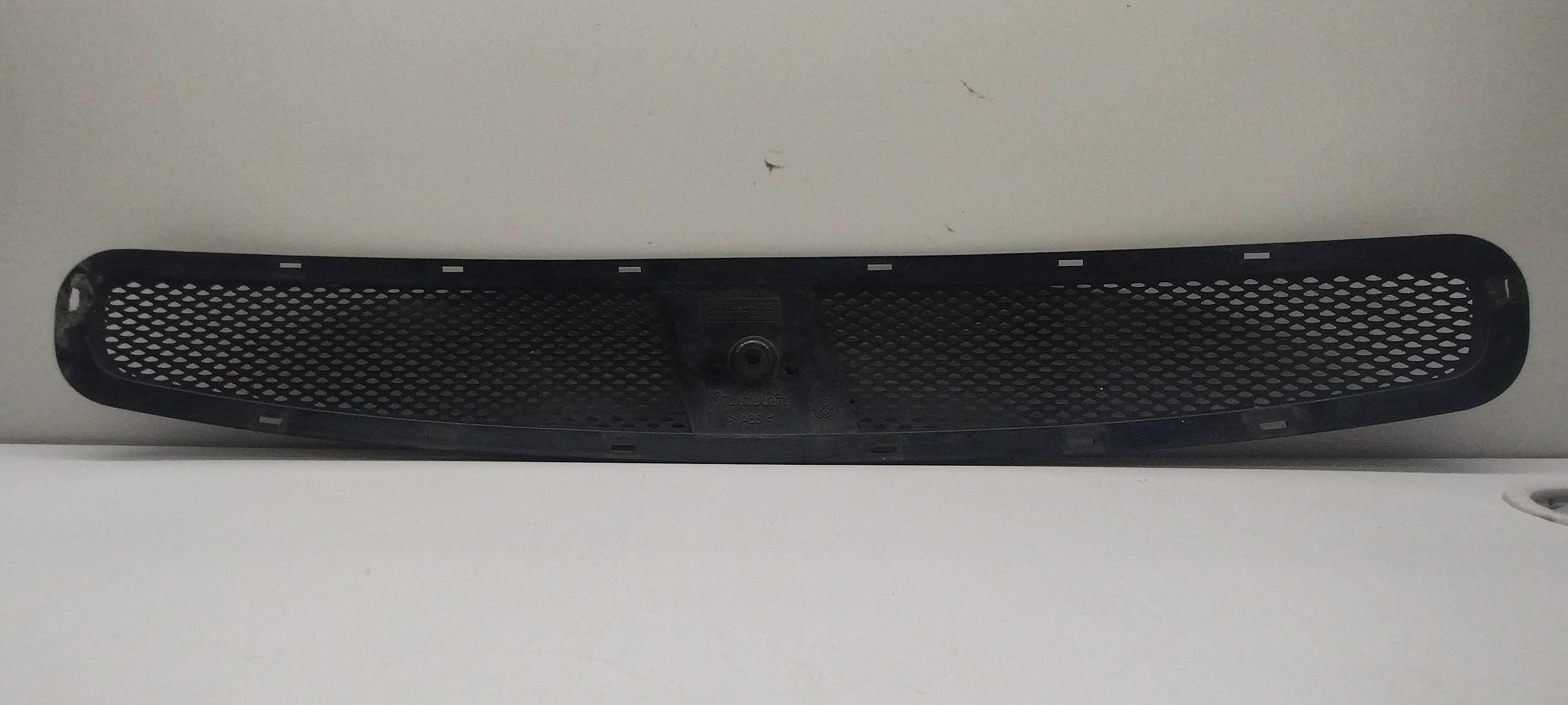 Grade Dianteira Fiat Uno 01/03 1