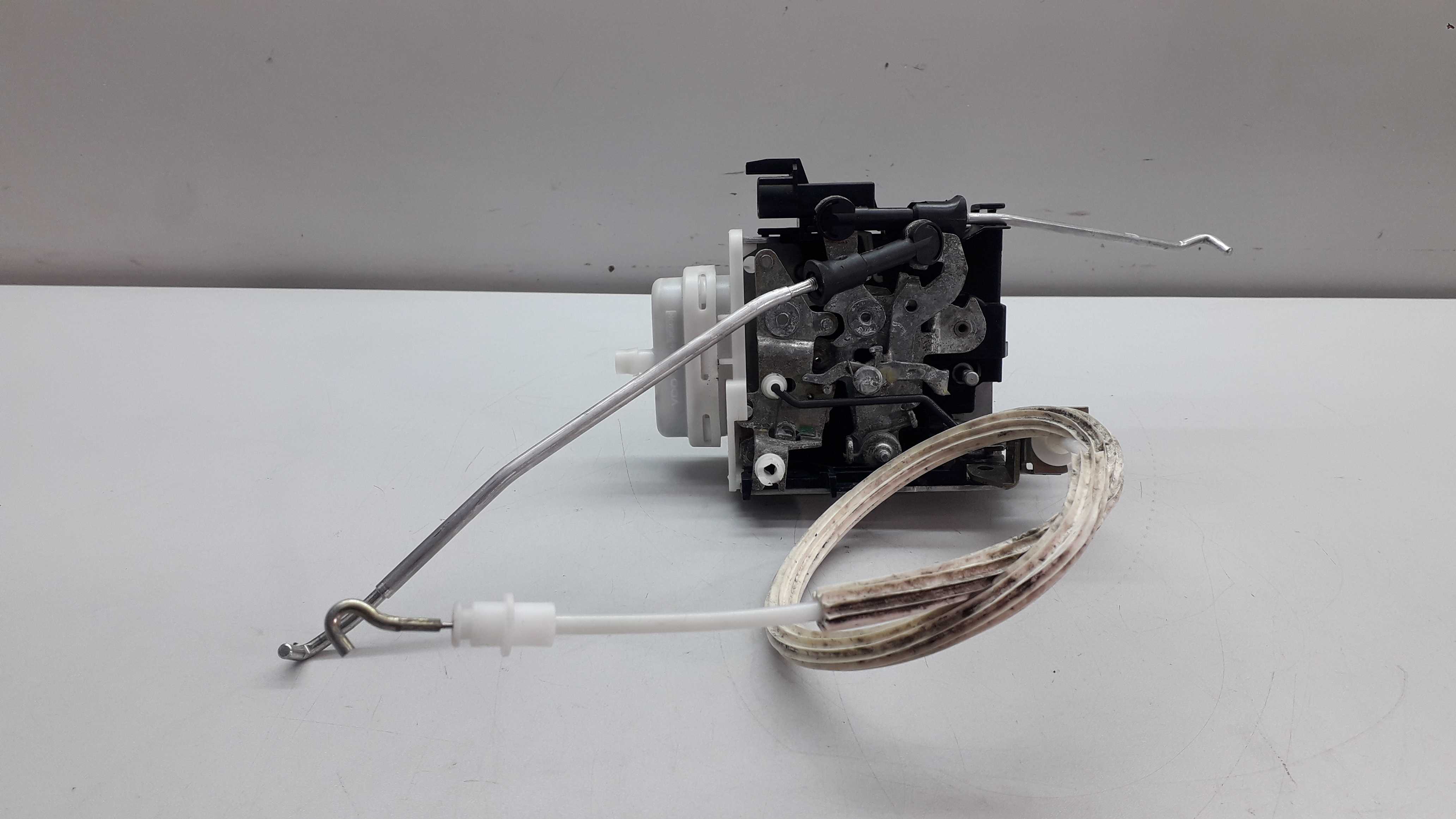 Fechadura Porta Dianteira Esquerda Audi A4 1999 6