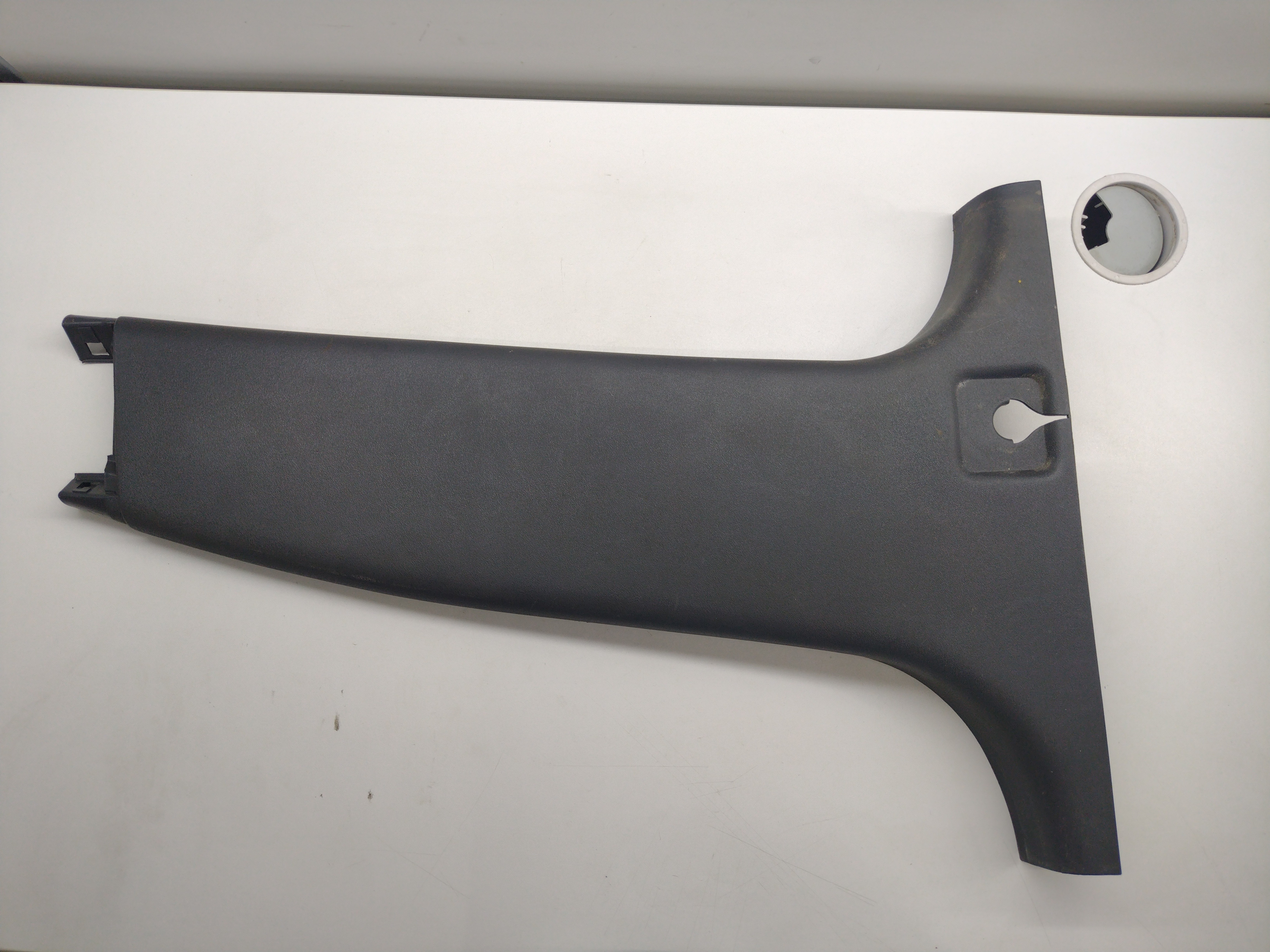Moldura Coluna Central Lado Direito Citroen C3 03/12 1