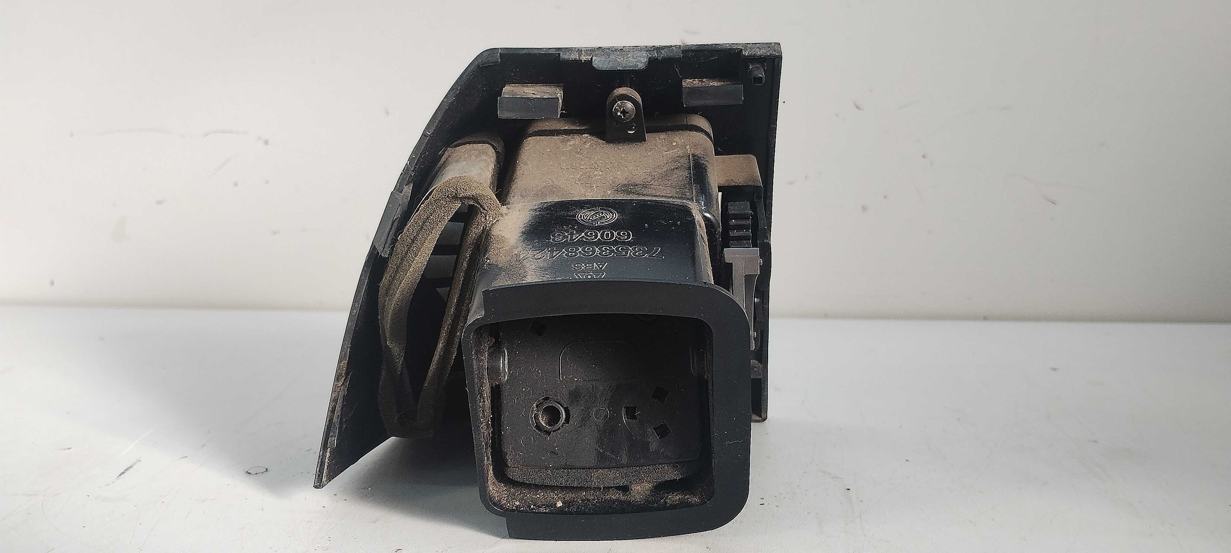 Difusor De Ar Lado Direito Fiat Idea Ano 2006 A 2016 2