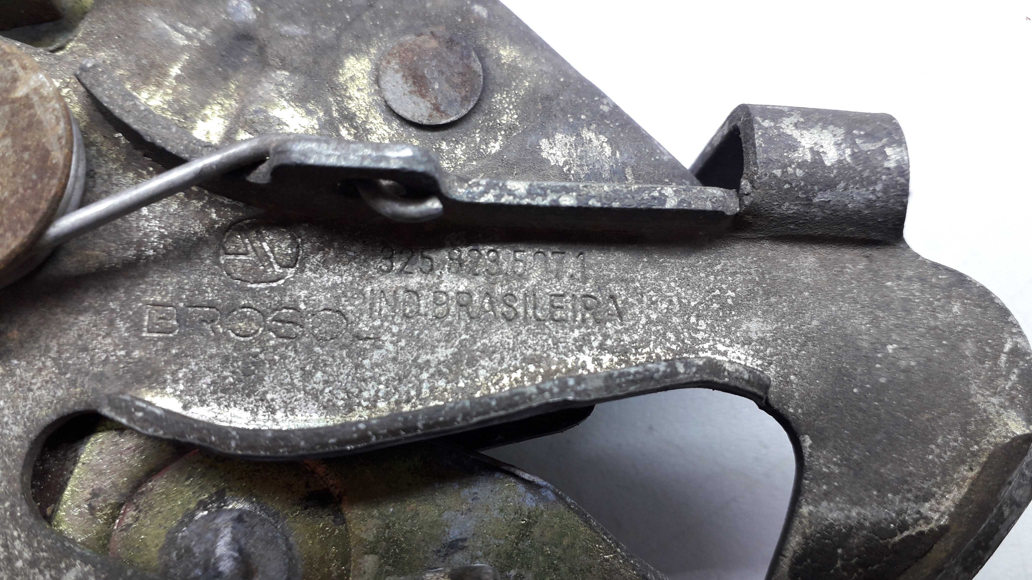 Fechadura Trava Capô Vw Gol G2 1997 2004 7