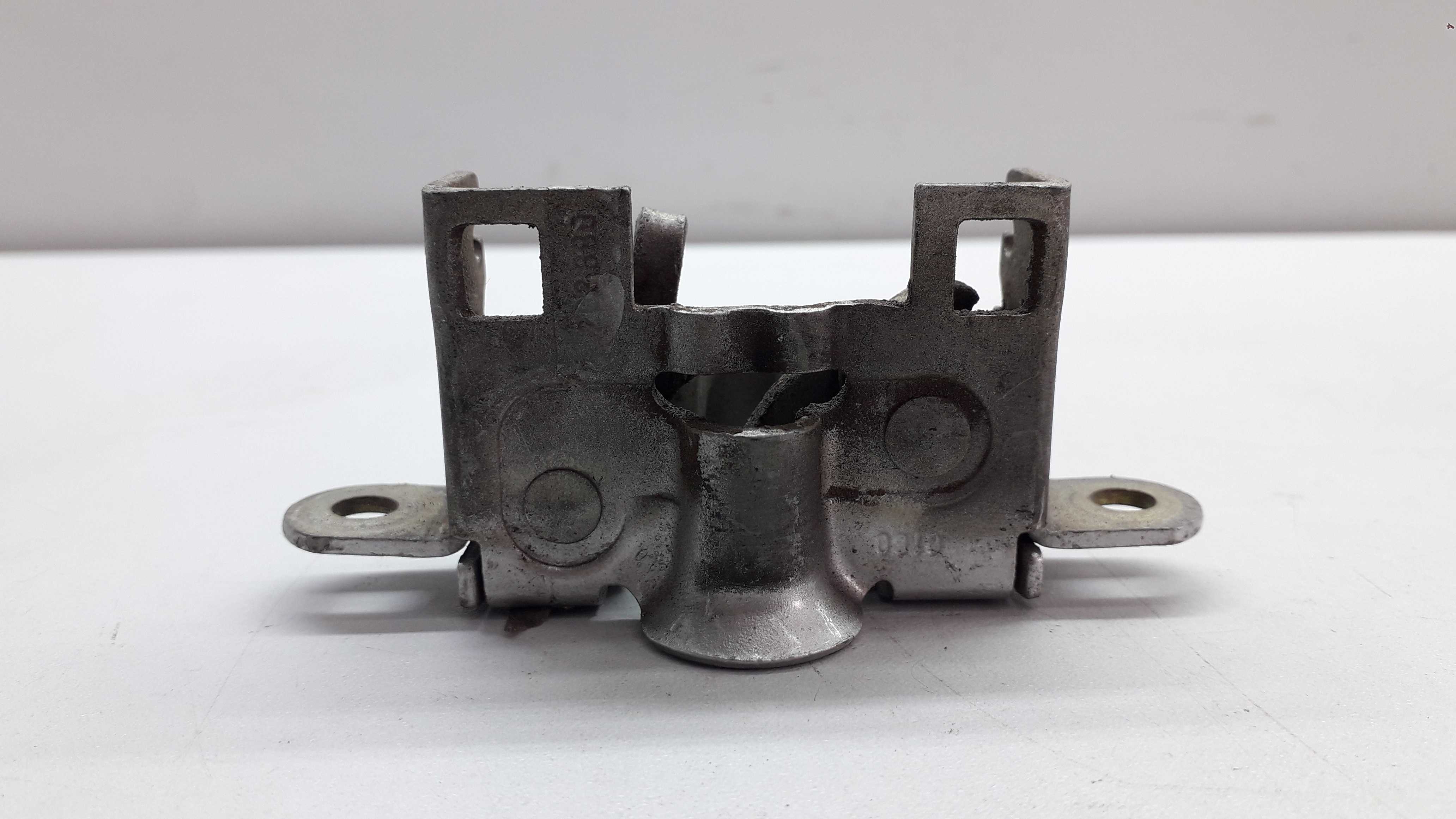 Fechadura Trava Capô Mercedes C220/c280 95 3