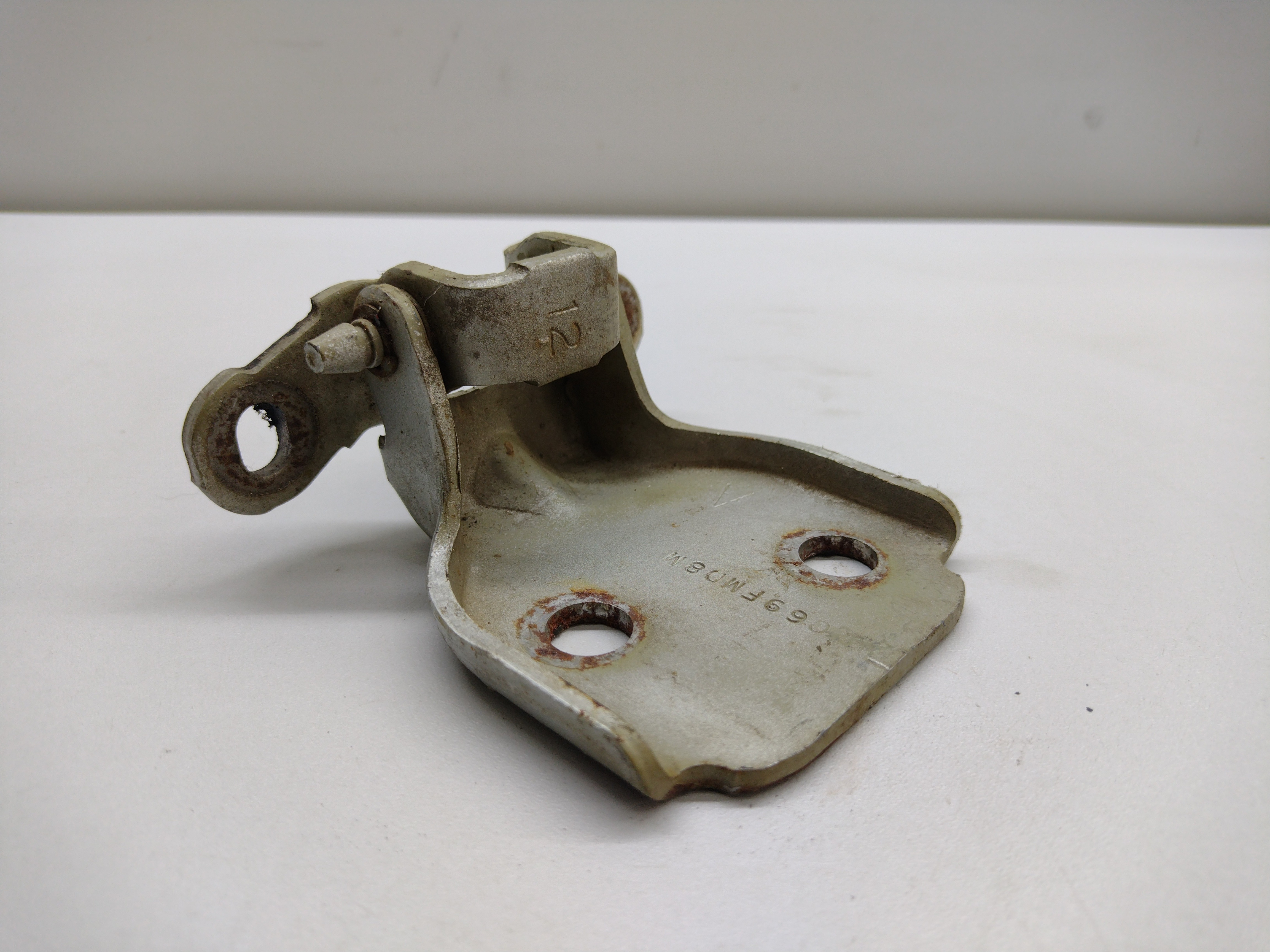 Dobradiça Porta Dianteira Direita Honda Civic 96/00 2