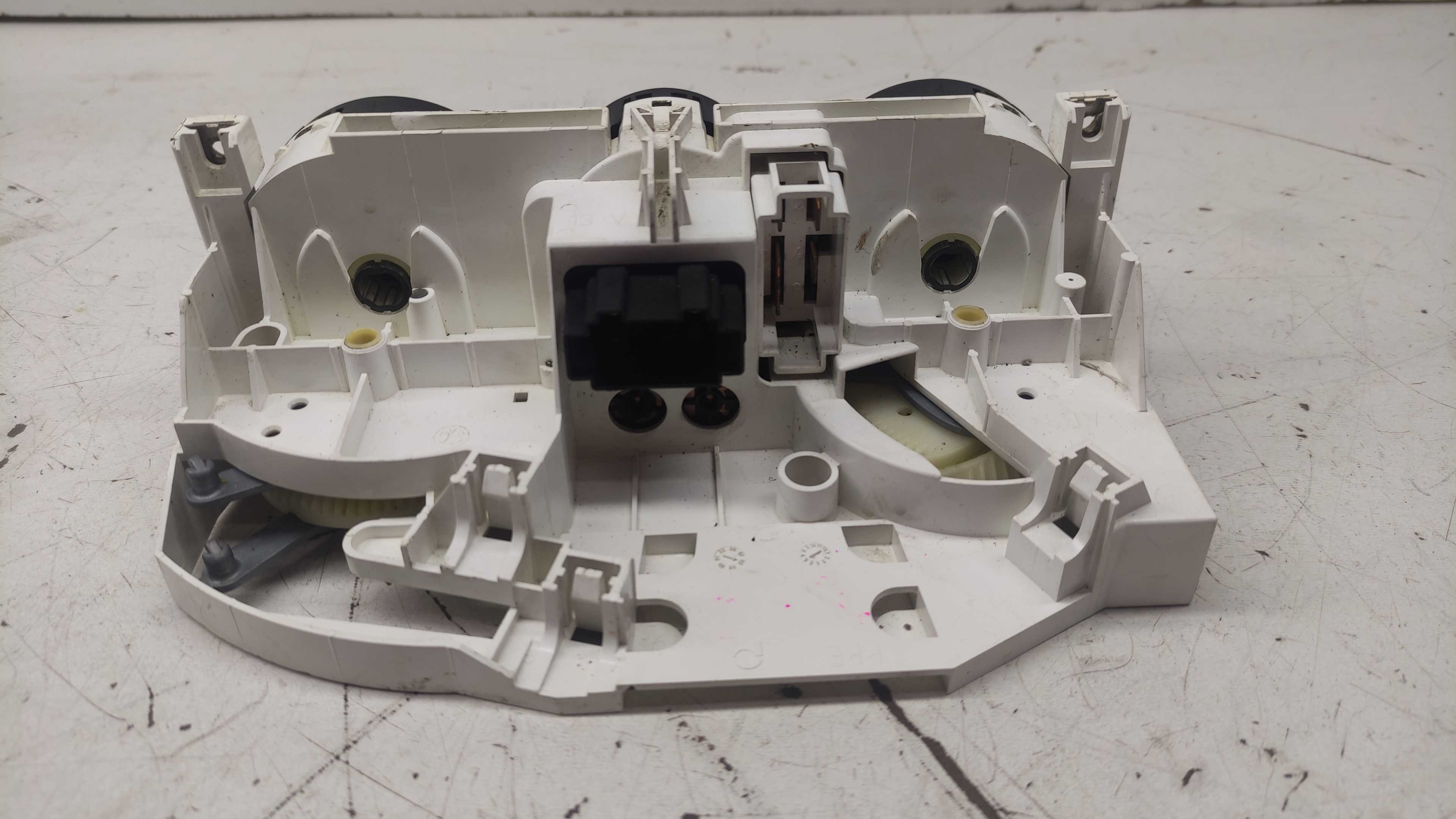 Comando Ar Condicionado Vw Golf 99 2
