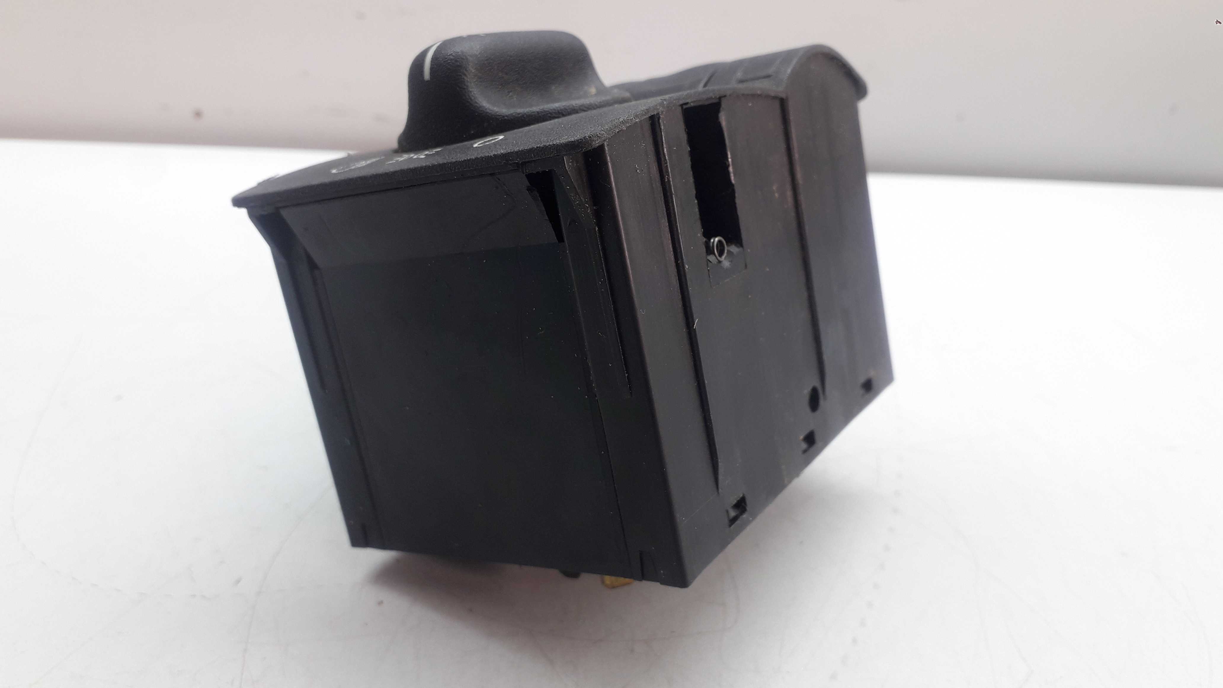 Interruptor De Luz Do Farol Chevrolet Vectra 2006 3
