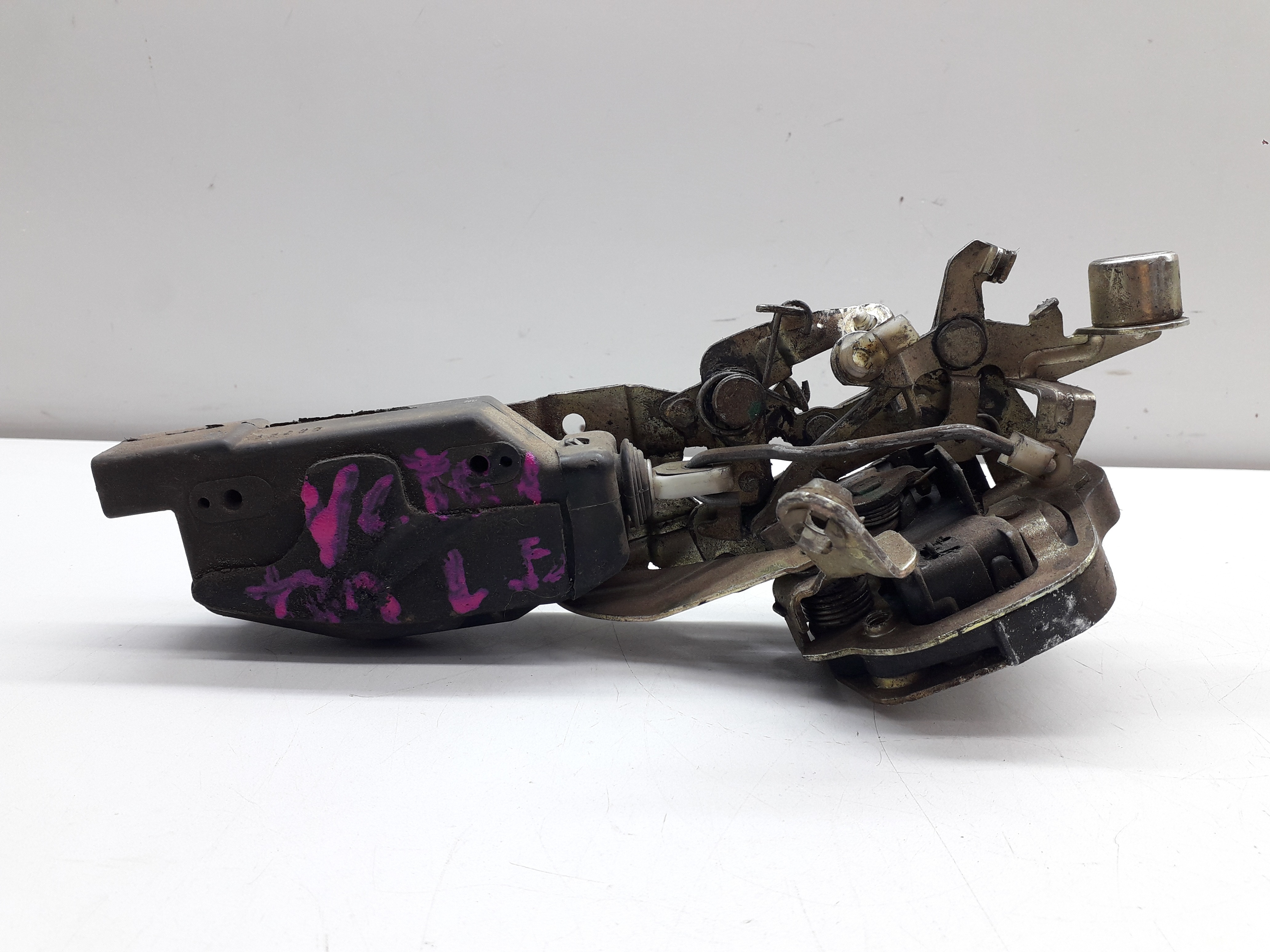 Fechadura Porta Traseira Esquerda Gm Vectra 1997 1