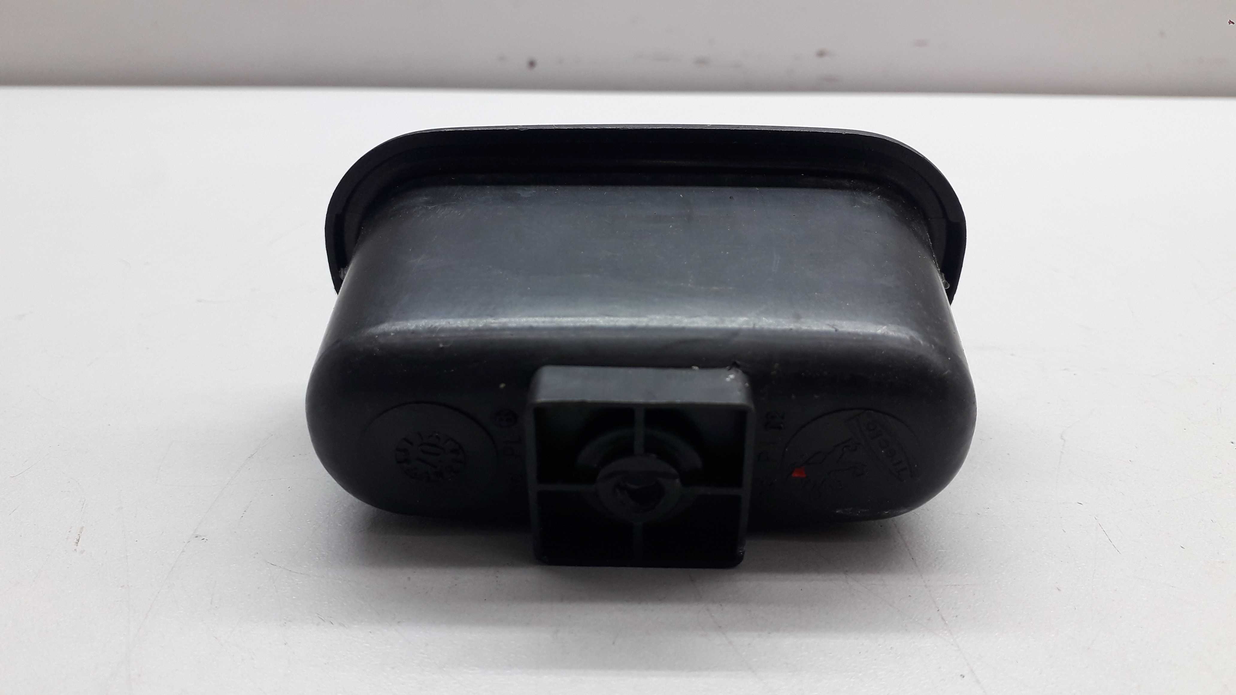 Puxador Porta Traseira Direita Peugeot 307/citroen C4 5