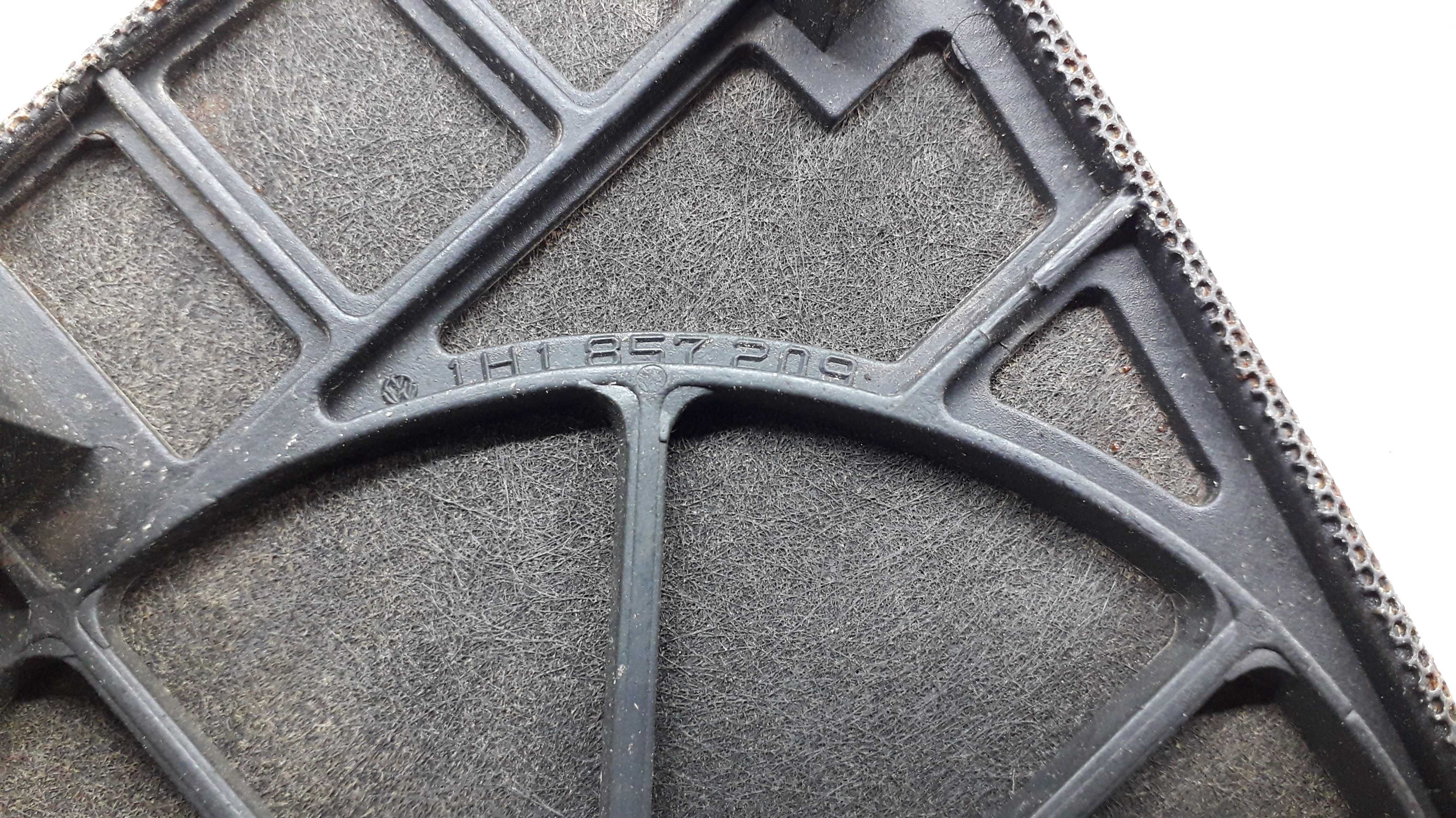 Tela Grade Auto Falante Vw Golf 95 Preto 3