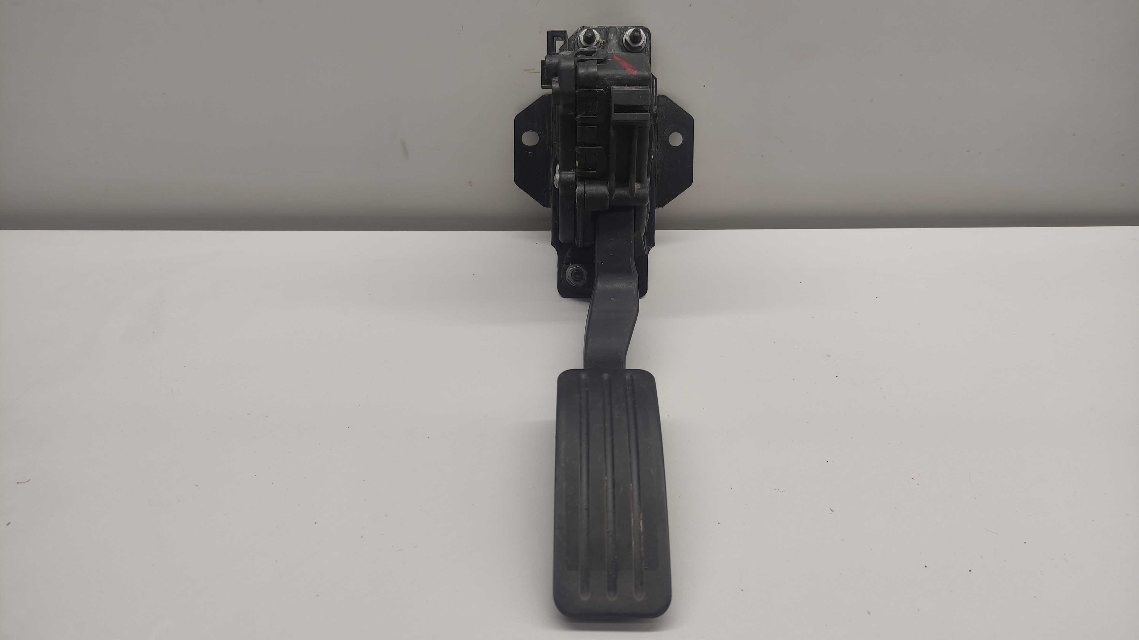 Pedal Acelerador Sandero Logan Clio 2008 A 2013 2