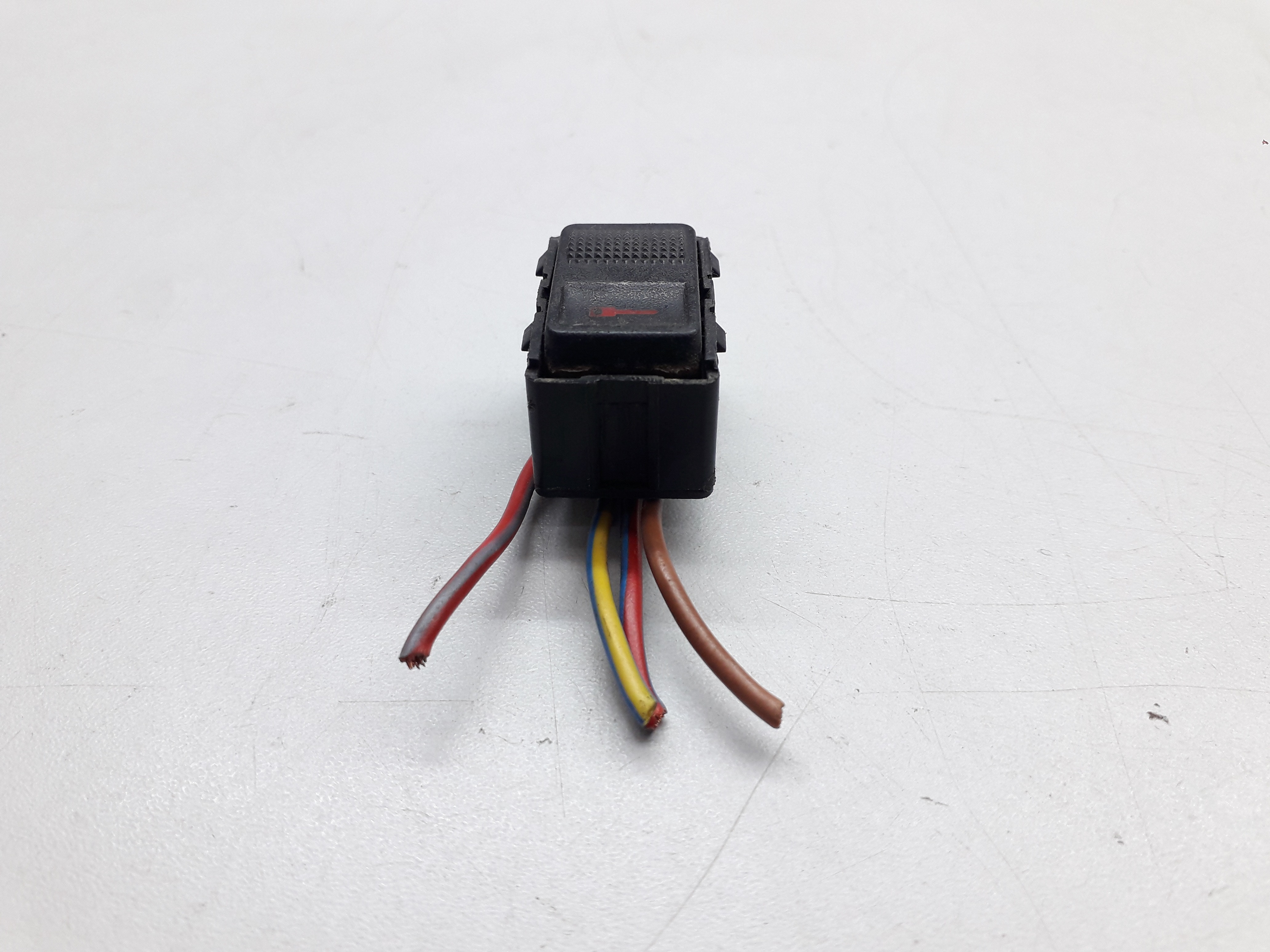 Botão Trava Elétrica Portas Audi A3 A4 1999 2