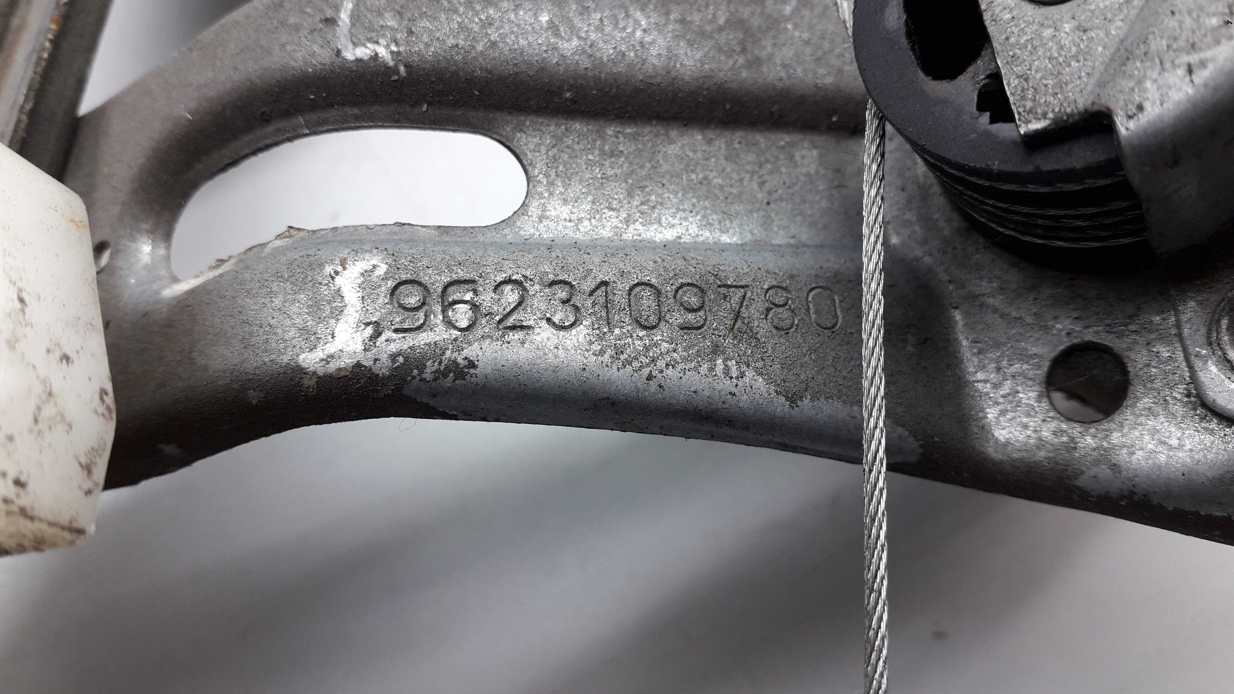 Máquina De Vidro Traseira Esquerda Peugeot 206 2007 5