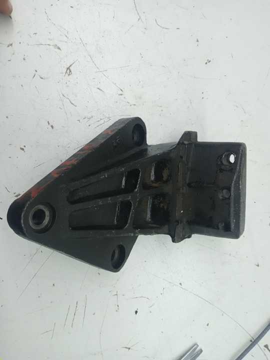 Suporte coxim motor direito Astra 3