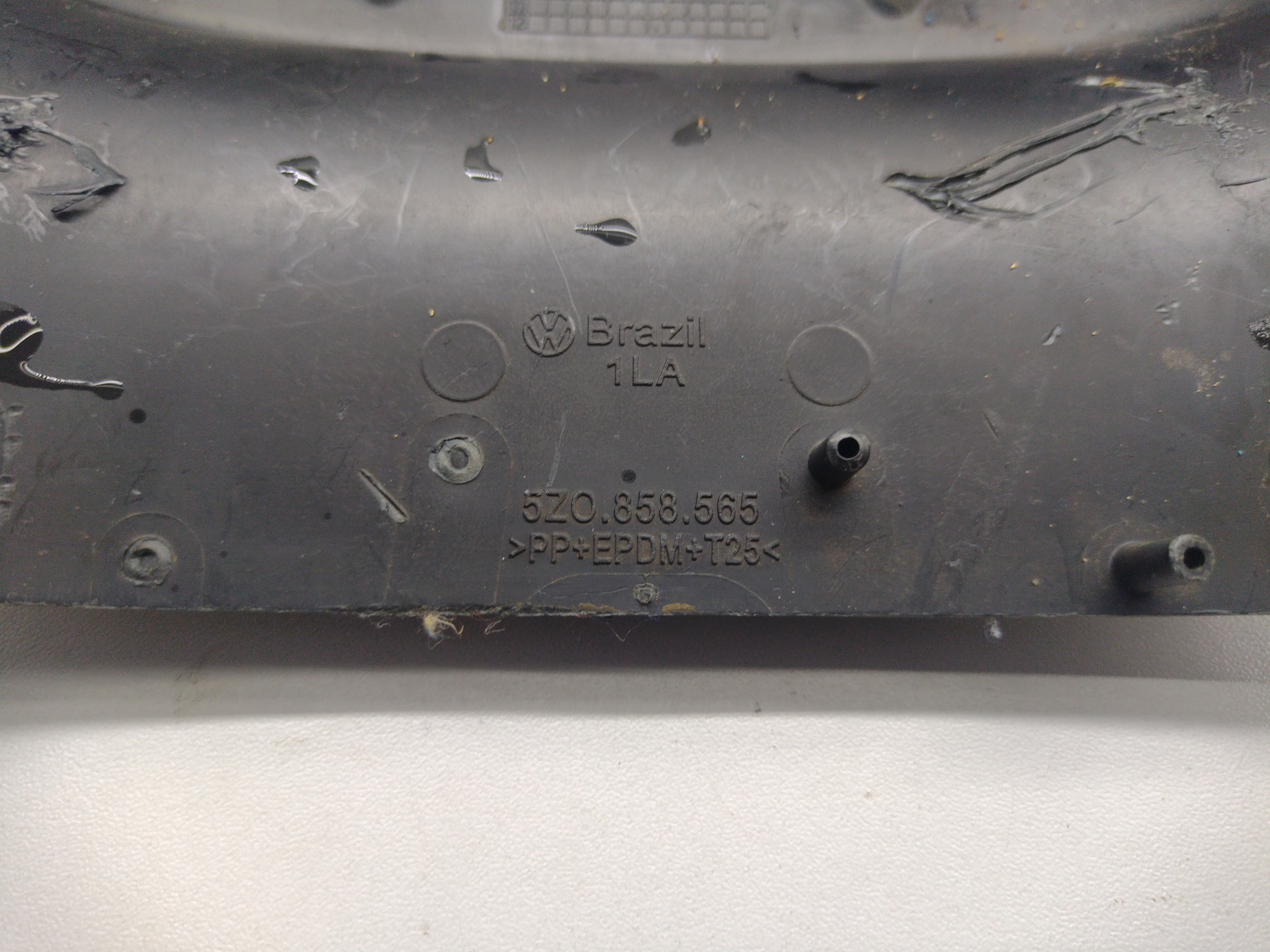 Moldura Capa Chave De Seta Superior Volkswagen Fox 2009 6