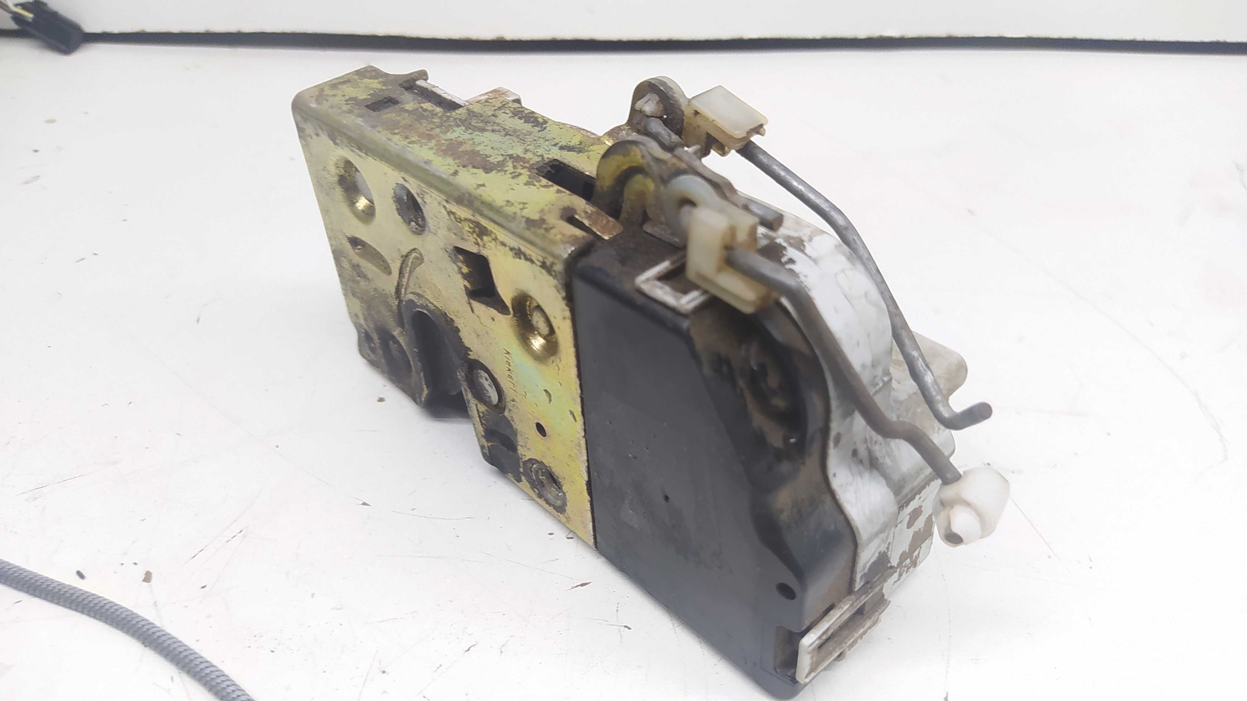 Fechadura Dianteira Esquerda Peugeot 307 2008 3