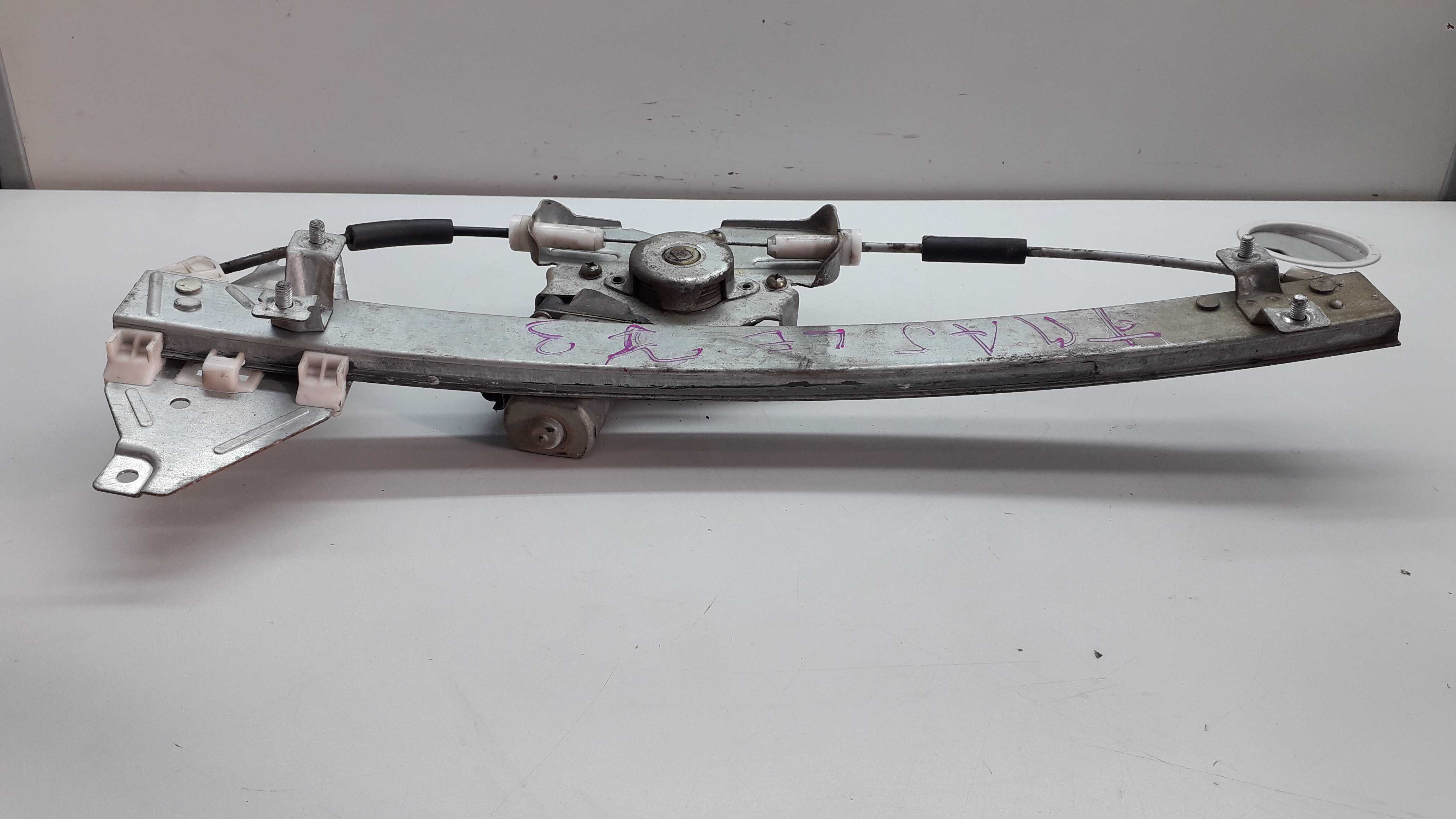 Maquina De Vidro Traseira Direita Jac J3 2013 2