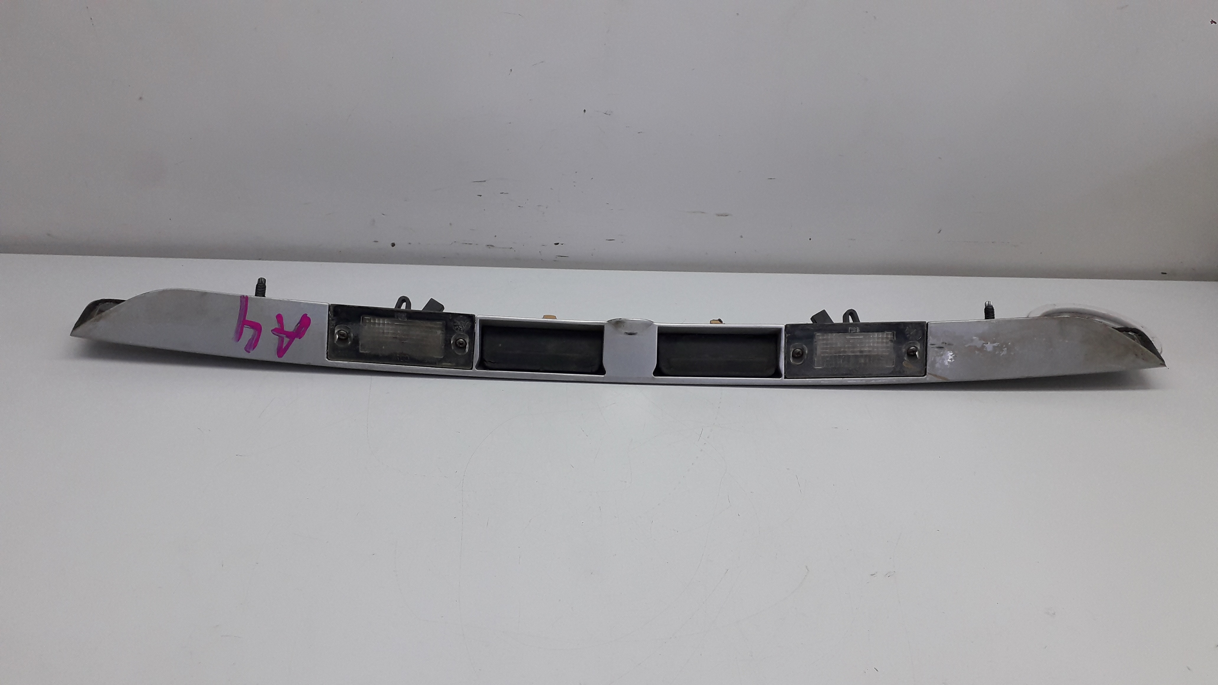 Moldura Da Tampa Traseira Audi A4 1996 Prata 3