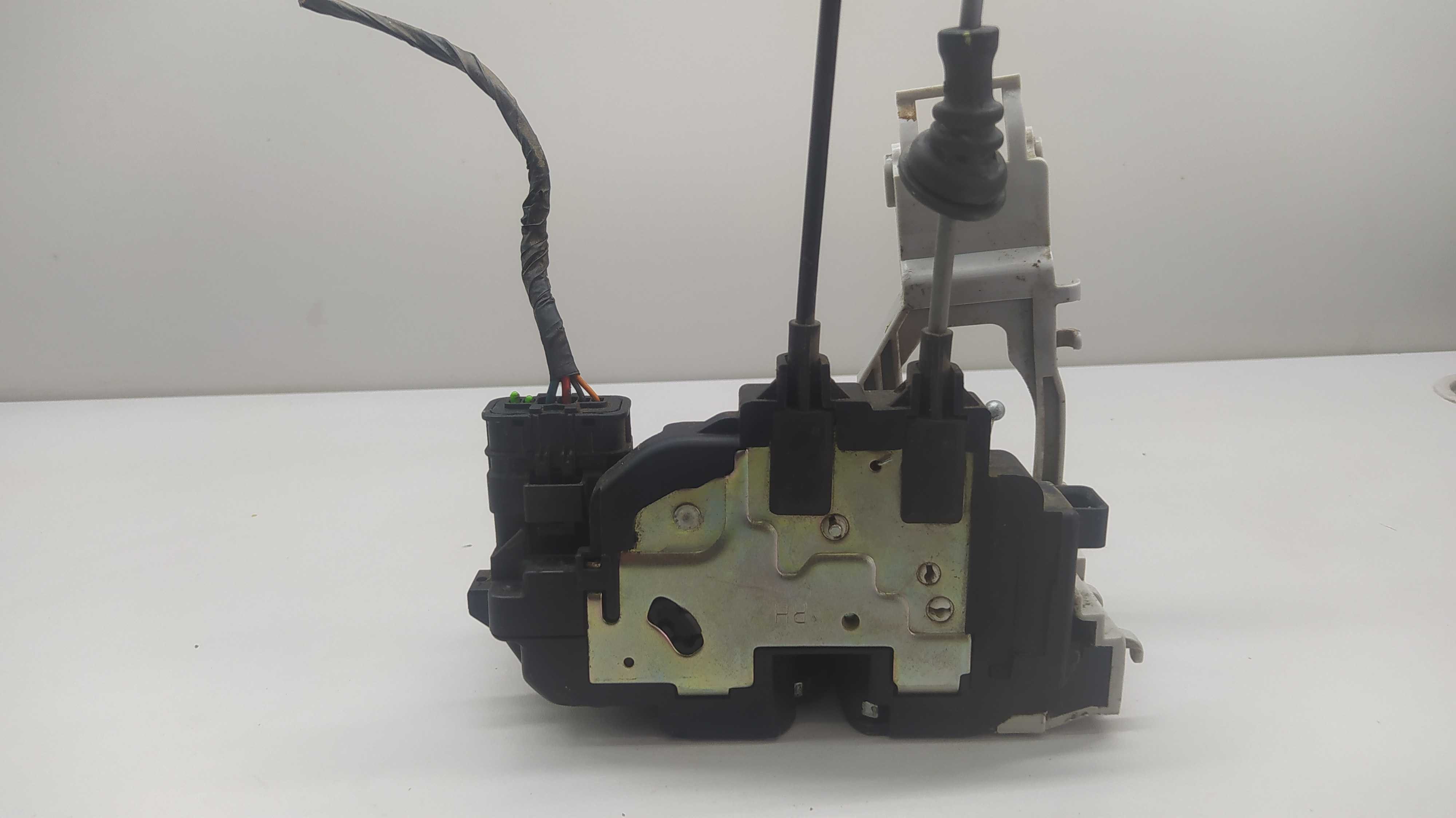 Fechadura Dianteira Direita Hyundai Azera 2009 3
