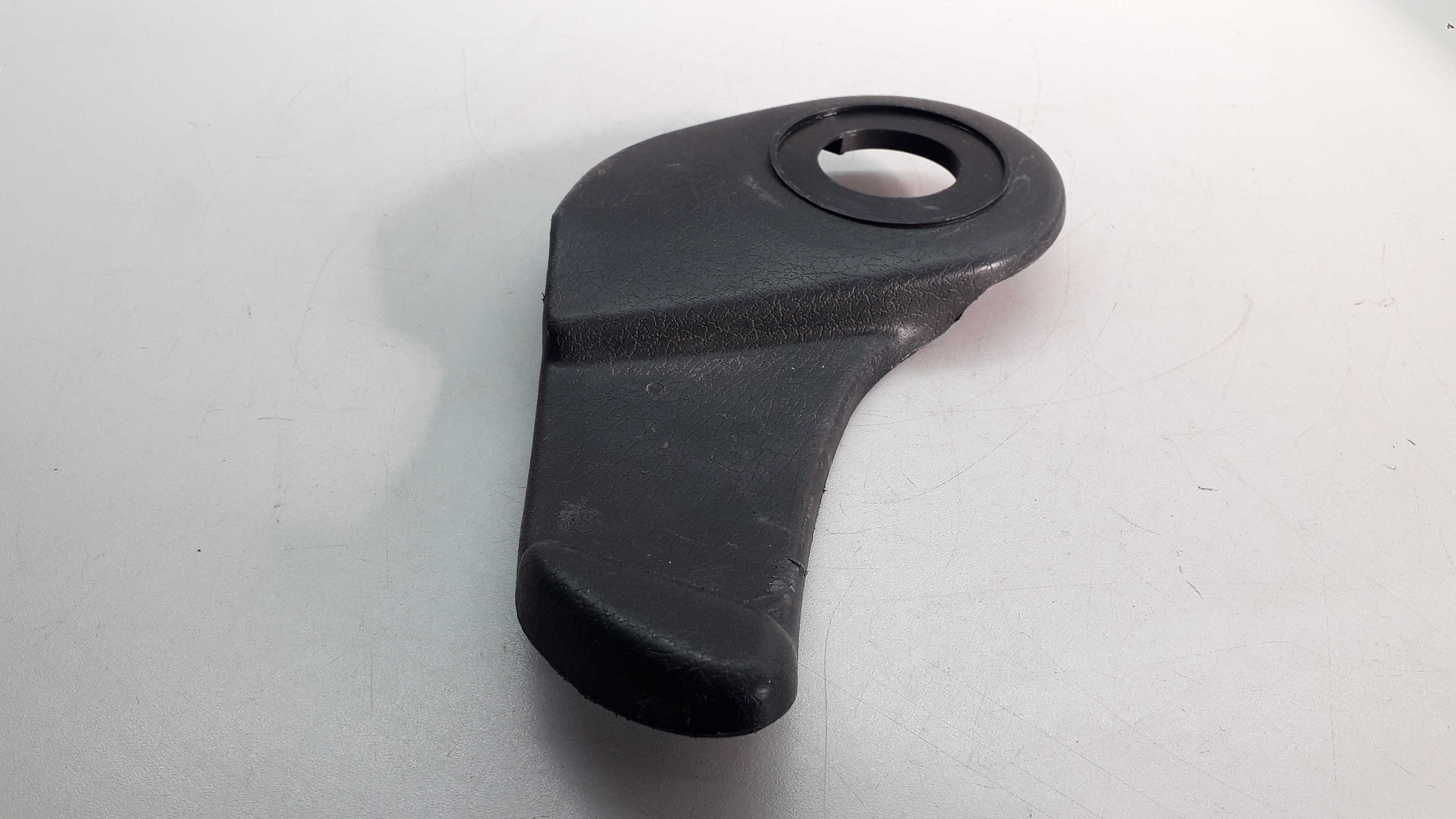 Moldura Acabamento Lateral Banco Esquerdo Gm Corsa 94/10 3