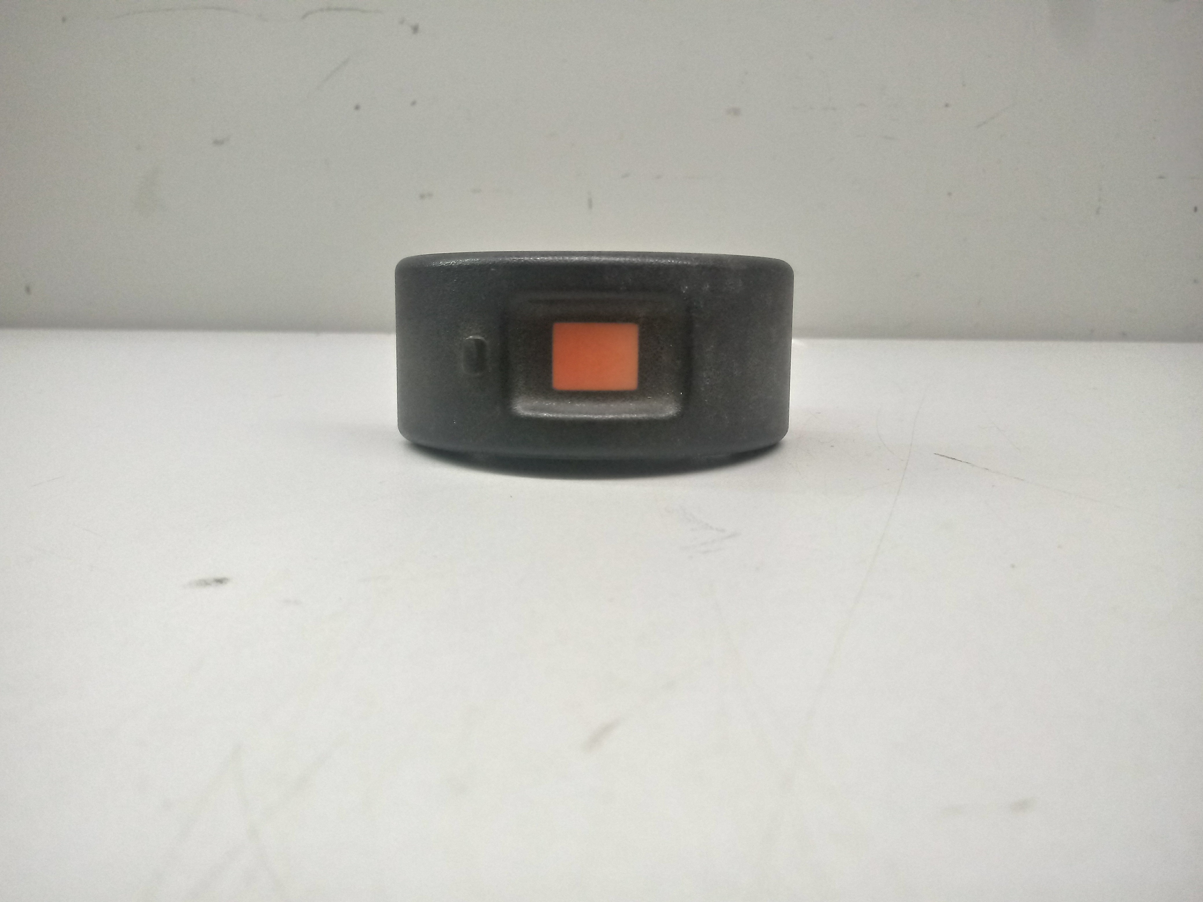 Botao Pisca Alerta Gm Astra 99/12 Preto 1