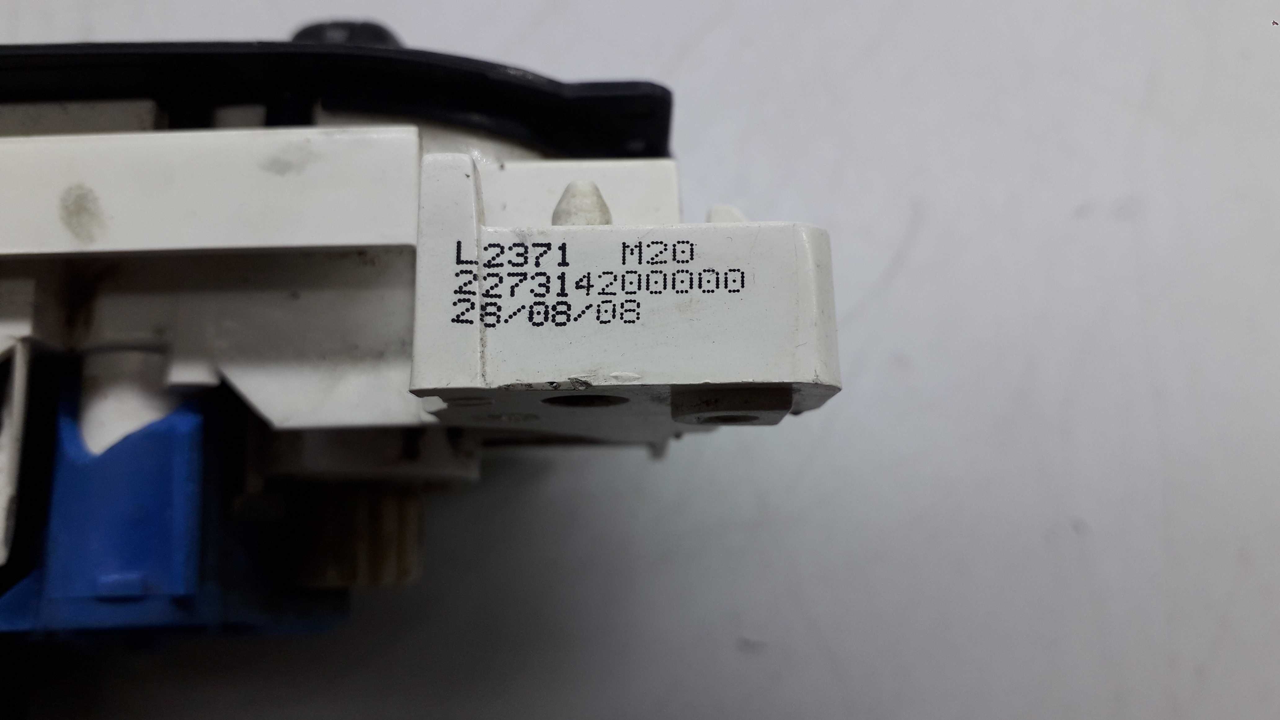 Comando Ar Condicionado Renault Sandero Logan 08/13 7