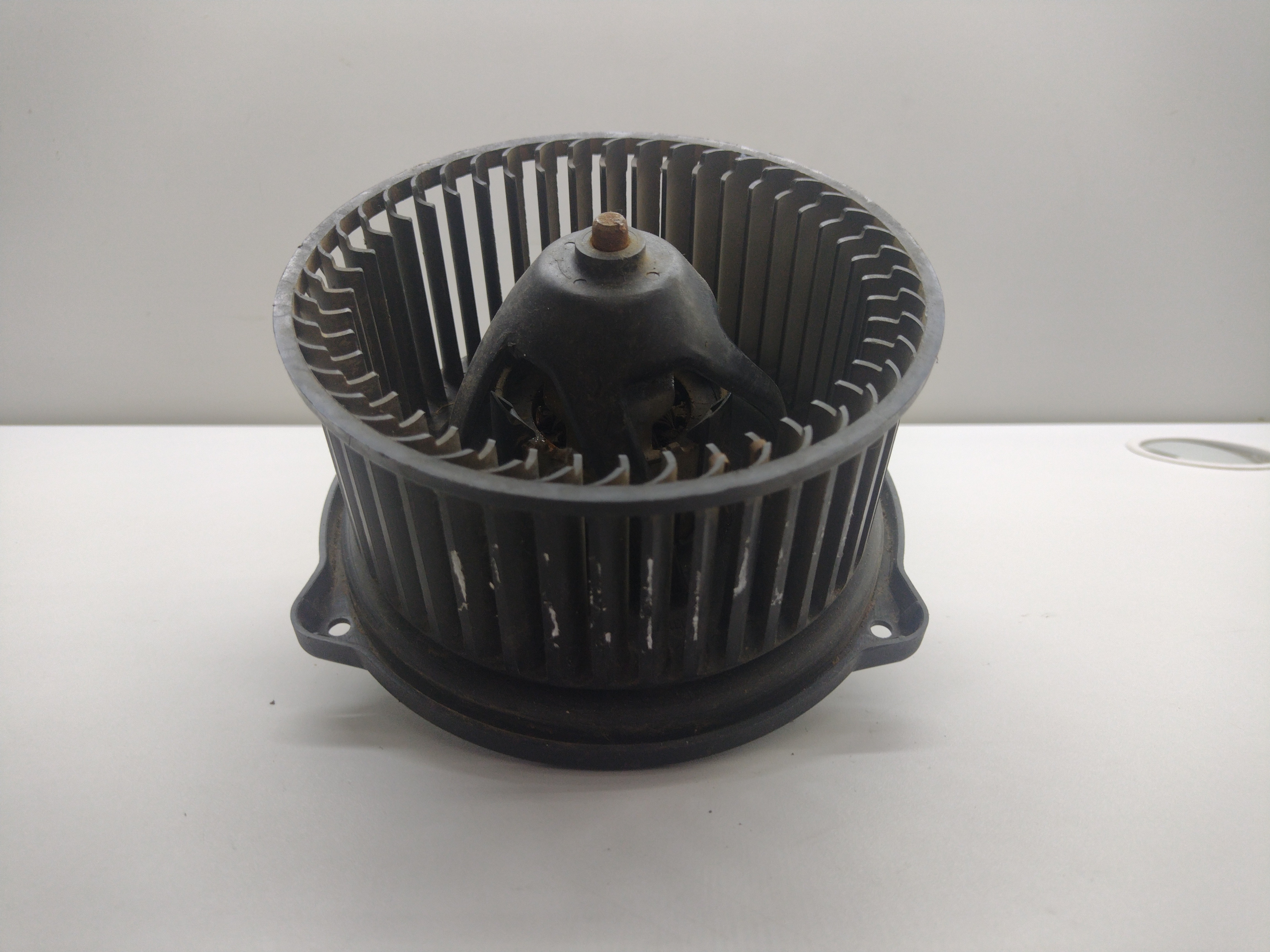 Motor De Ventilação Ar Forçado Vw Gol Parati Saveiro 2