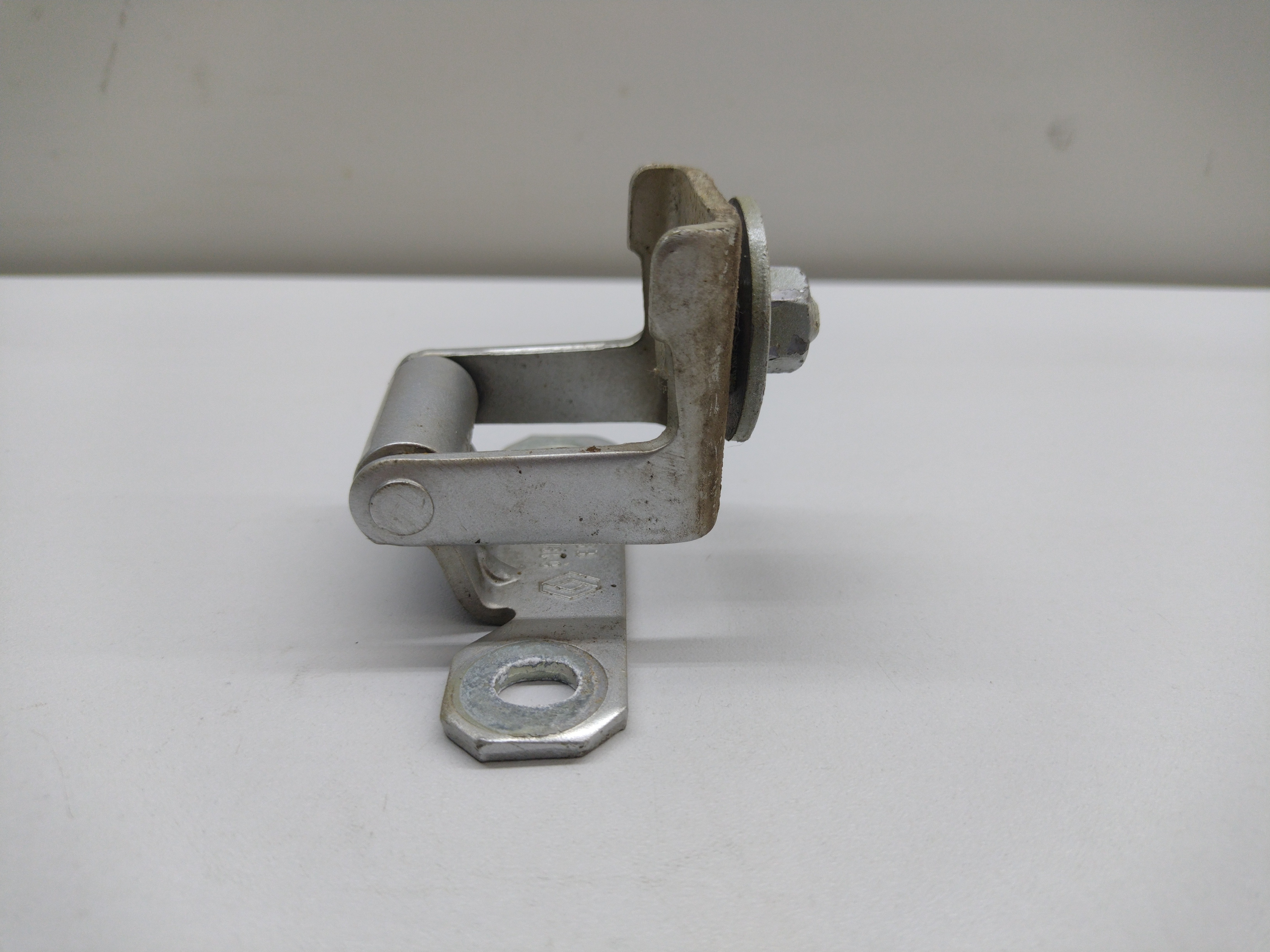 Dobradiça Porta Malas Renault Megane 2003 2