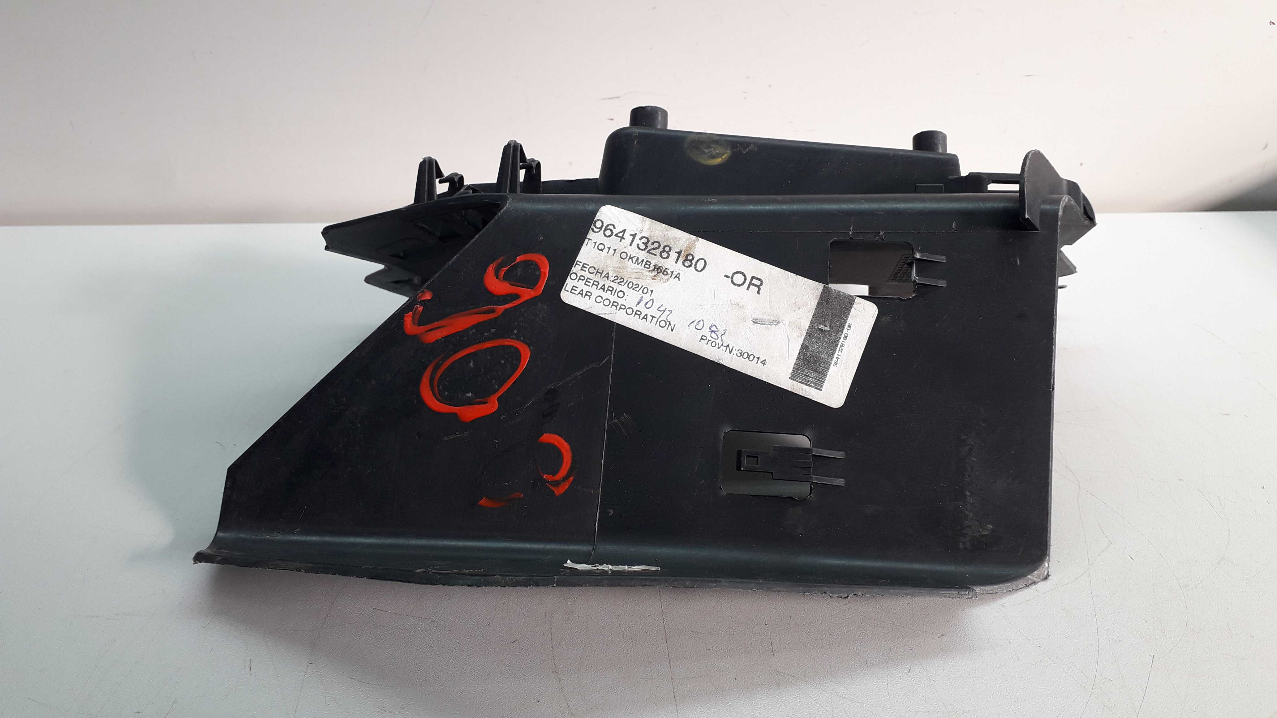 Suporte Fixação Chicote Peugeot 206 2009 4