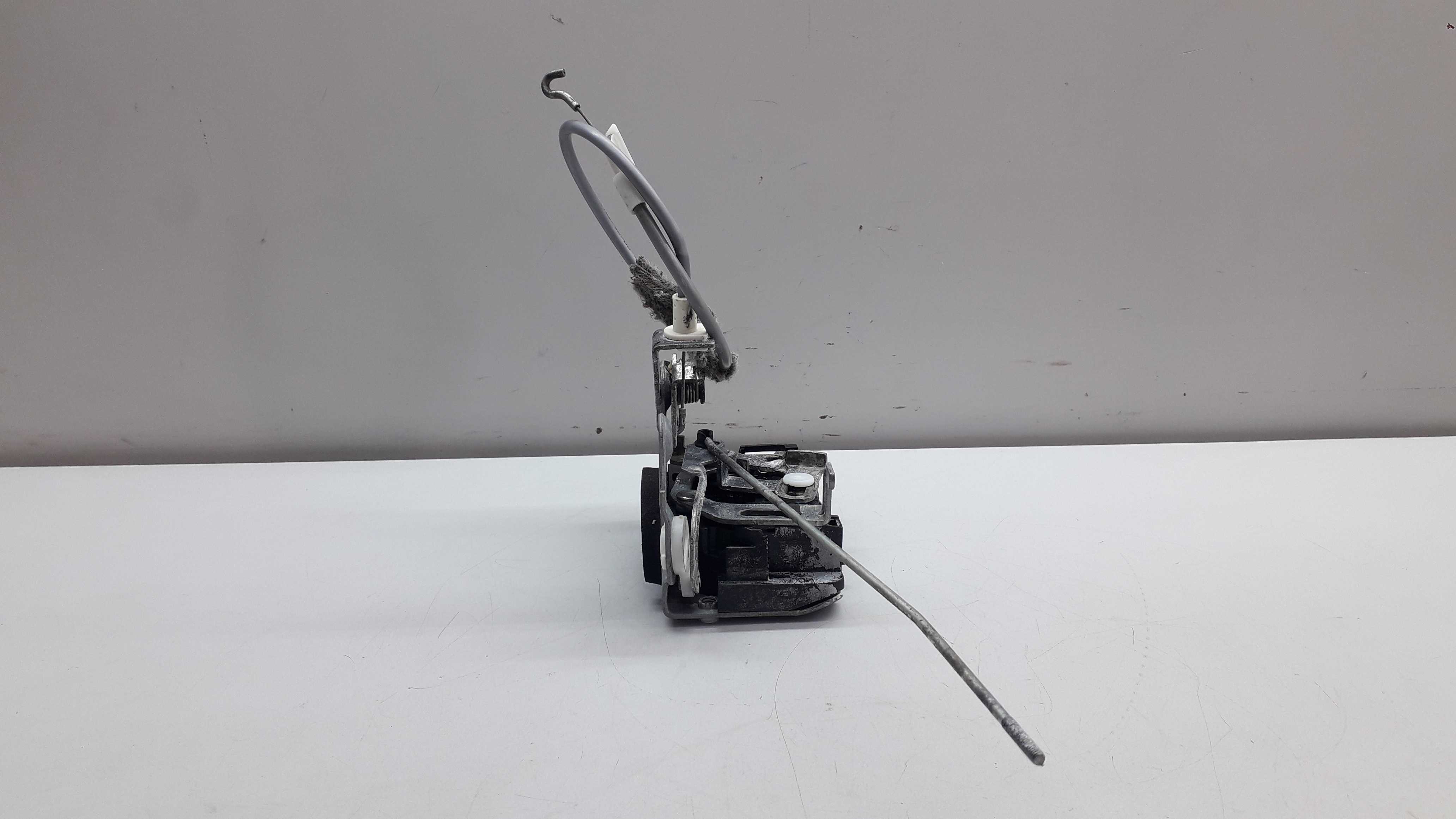 Fechadura Porta Traseira Direita Vw Gol G4 4