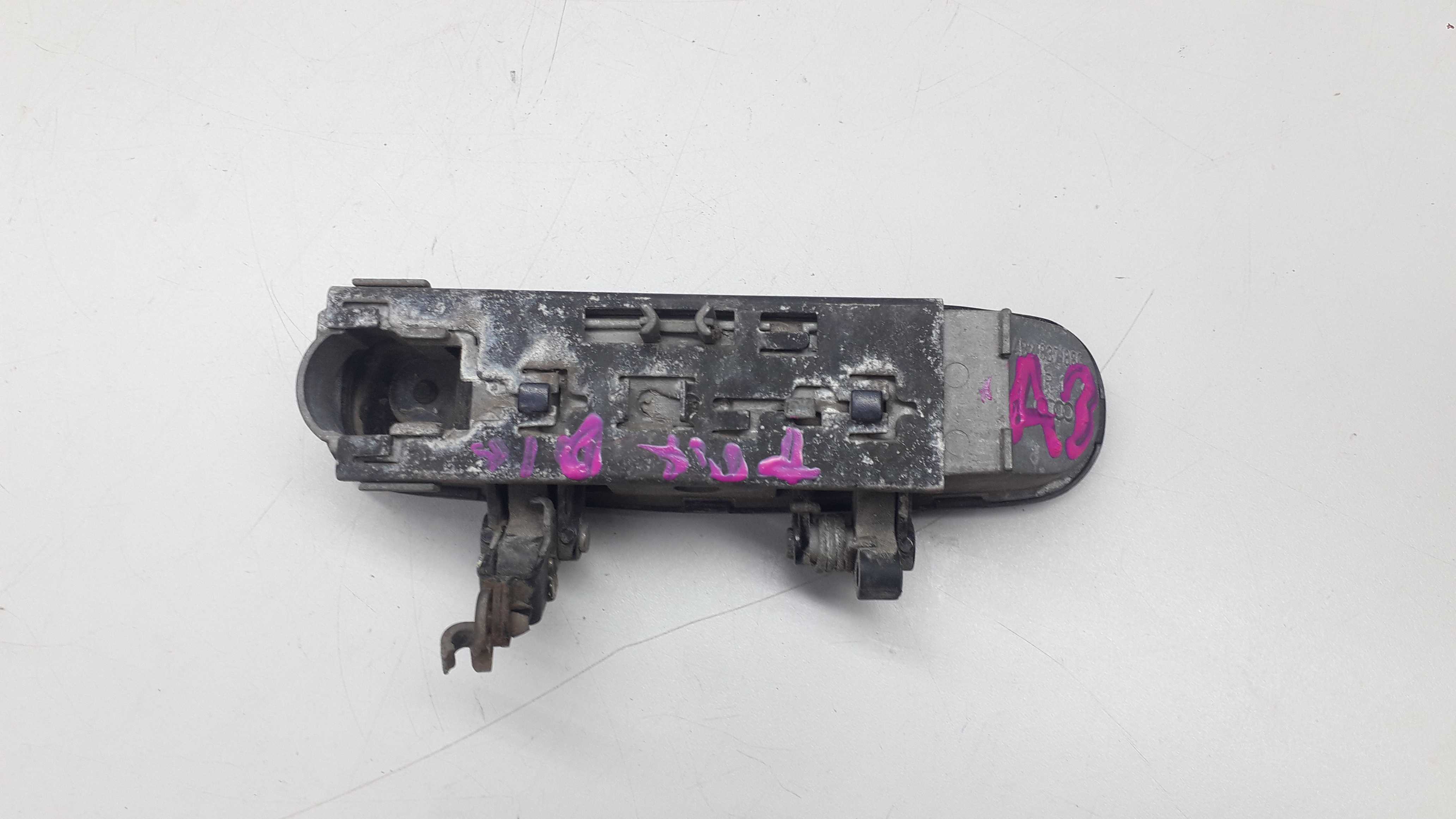 Macaneta Externa Traseira Direita Audi A3 Azul 1994 2000 2
