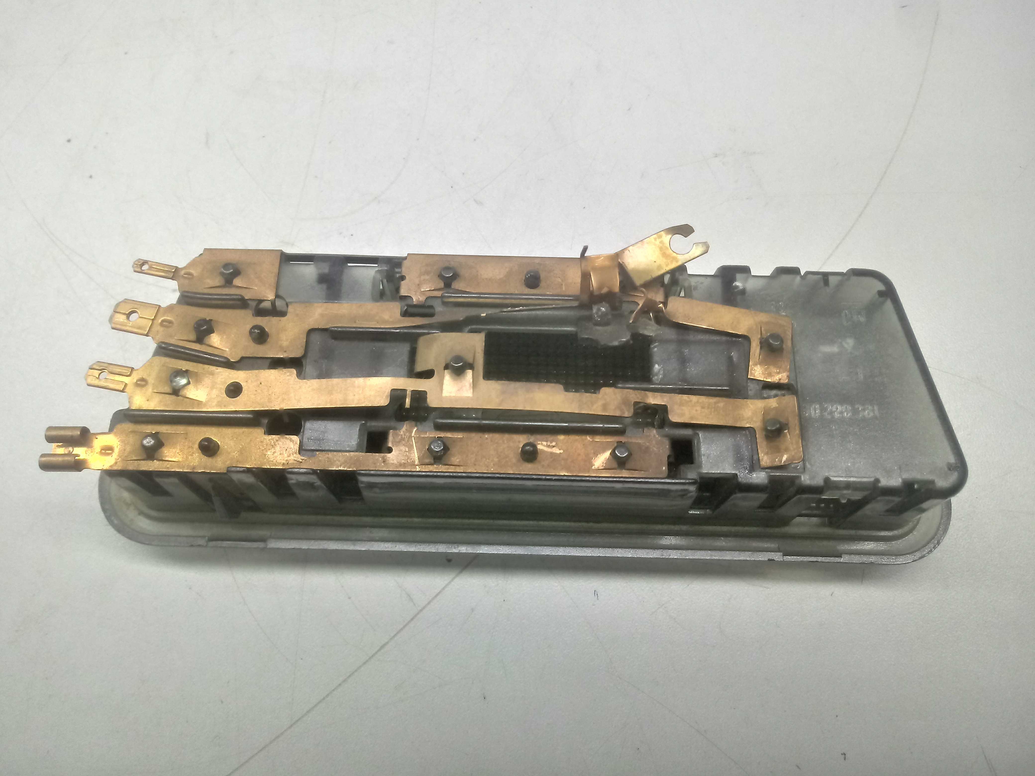Luz De Teto Gm Vectra 97/00 2