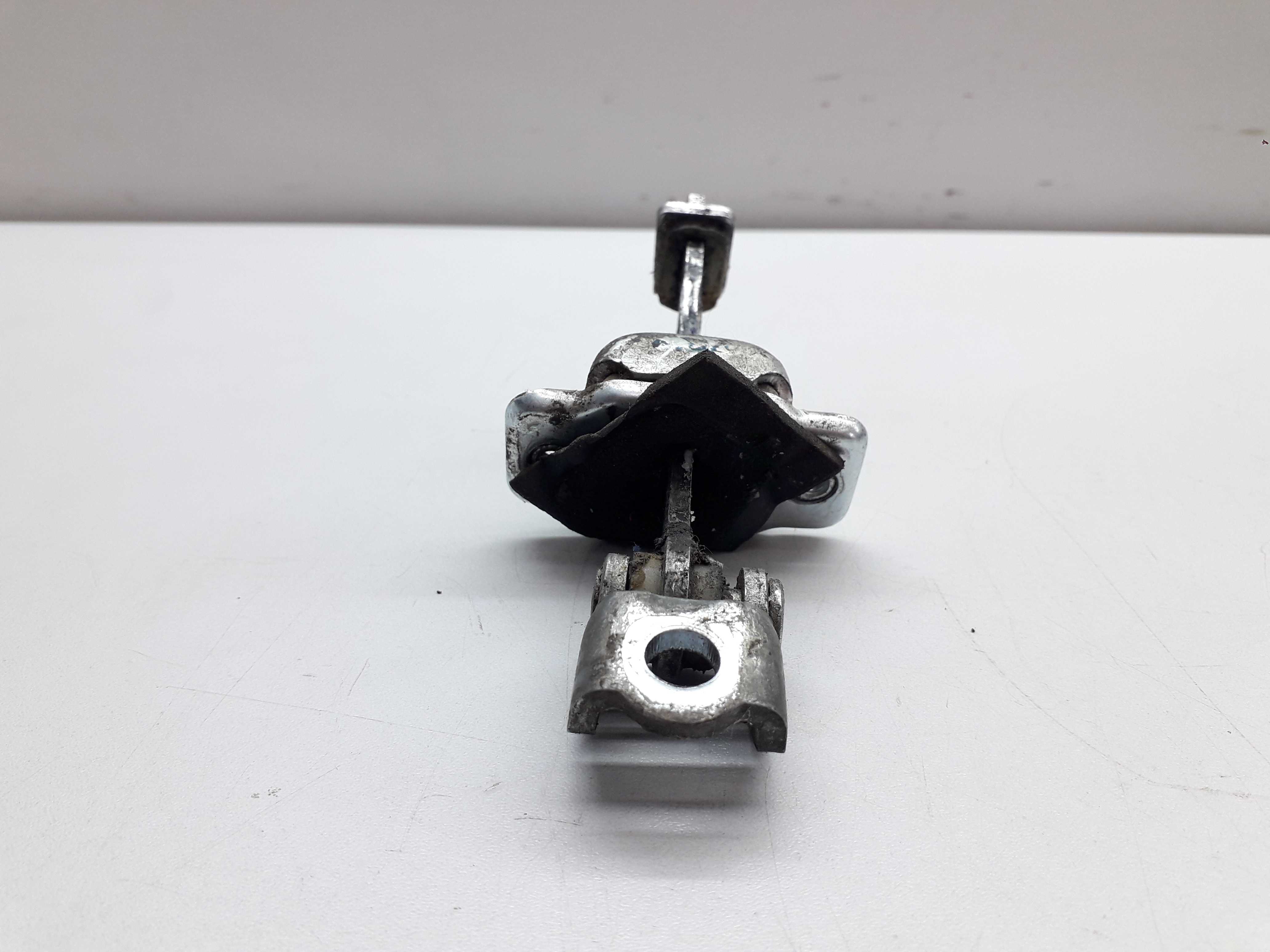 Limitador Porta Dianteira Gm Celta 2008 3