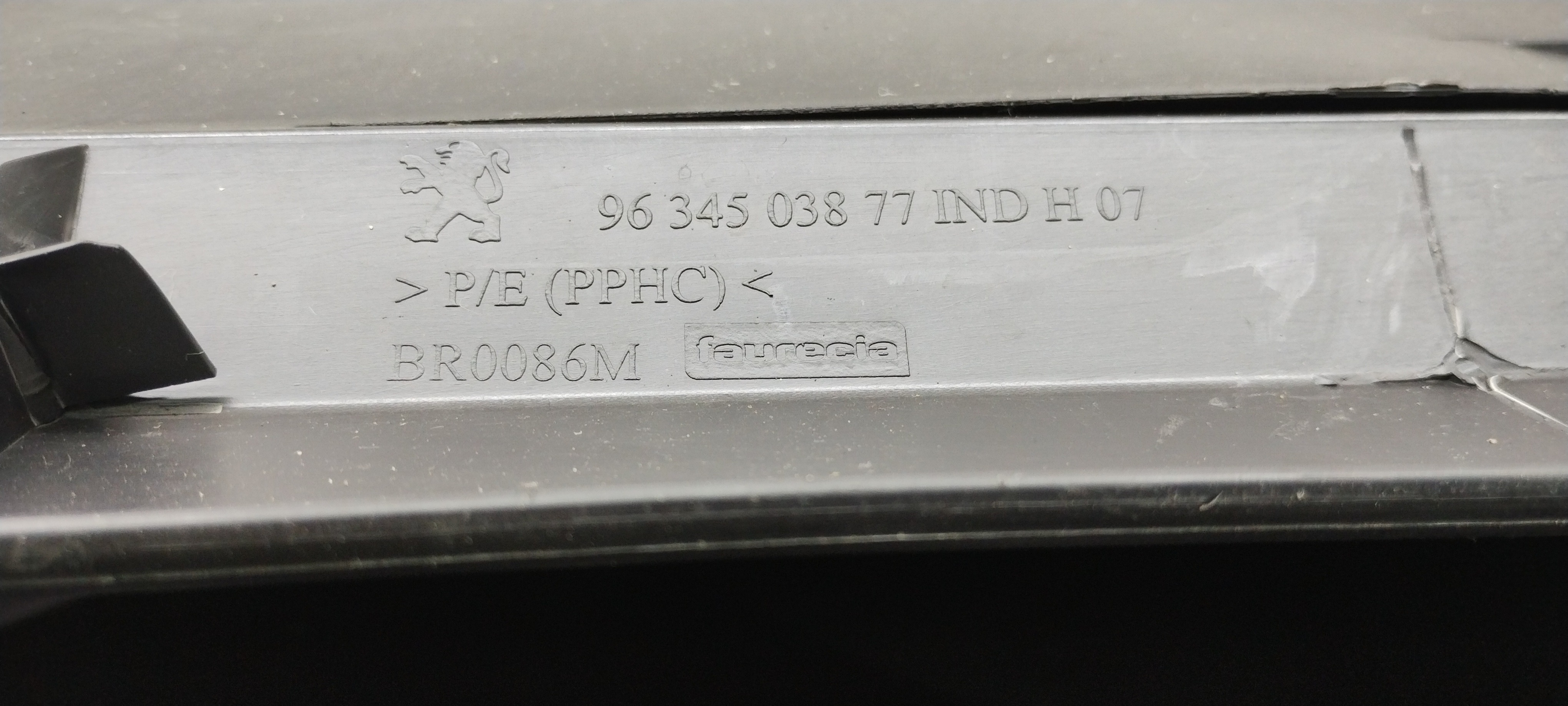 Porta Luvas Peugeot 307 Sedan 1.6 2008 7