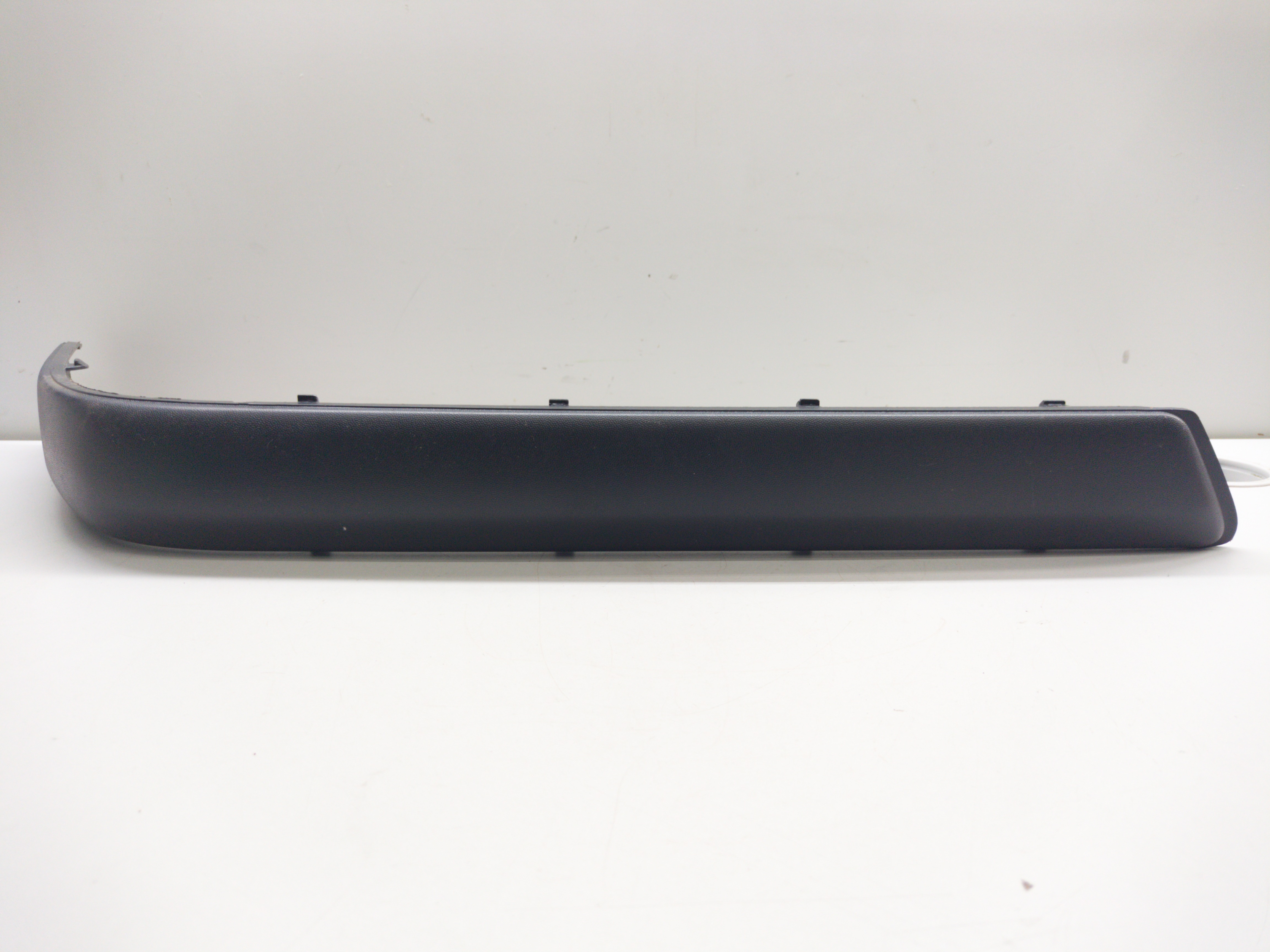 Moldura Para-choque Traseiro Esquerdo Vw Passat 97/00 Rmd 1