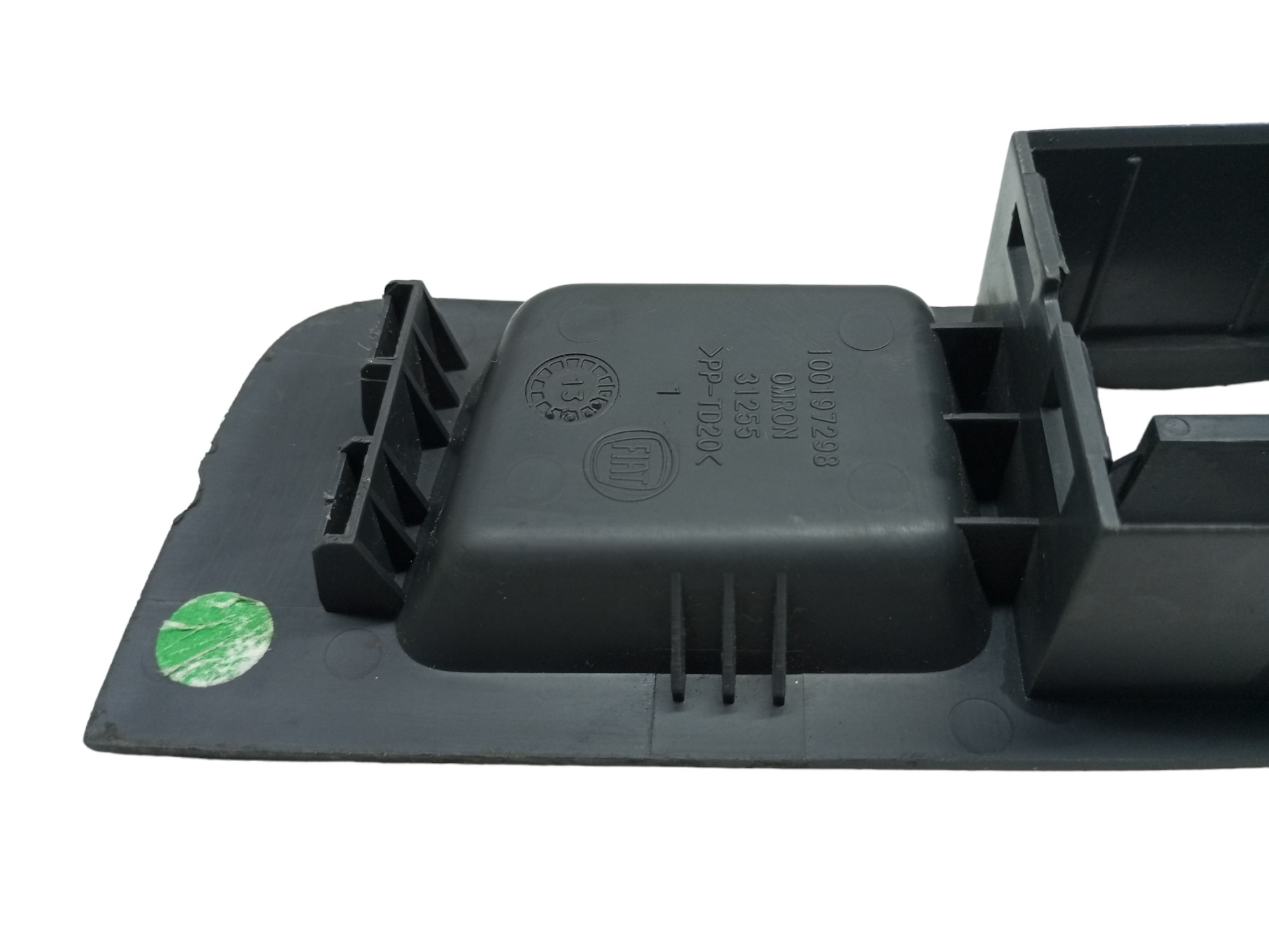 Moldura Botao Vidro Eletrico Fiat Grand Siena 2013 Esquerdo 3