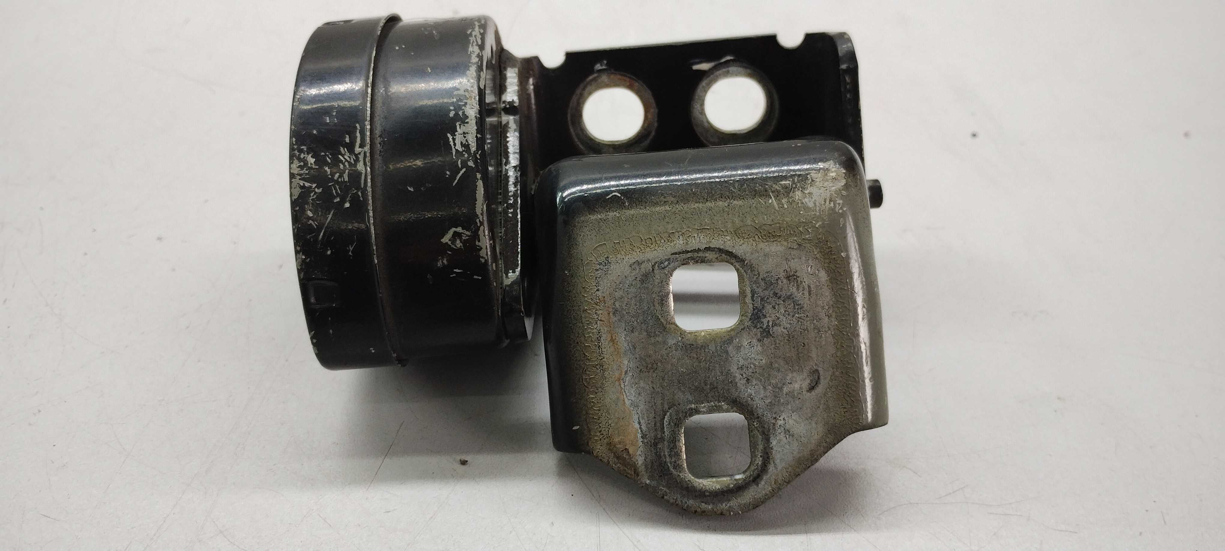 Dobradiça Porta Dianteira Direita Superior Megane 2008 5
