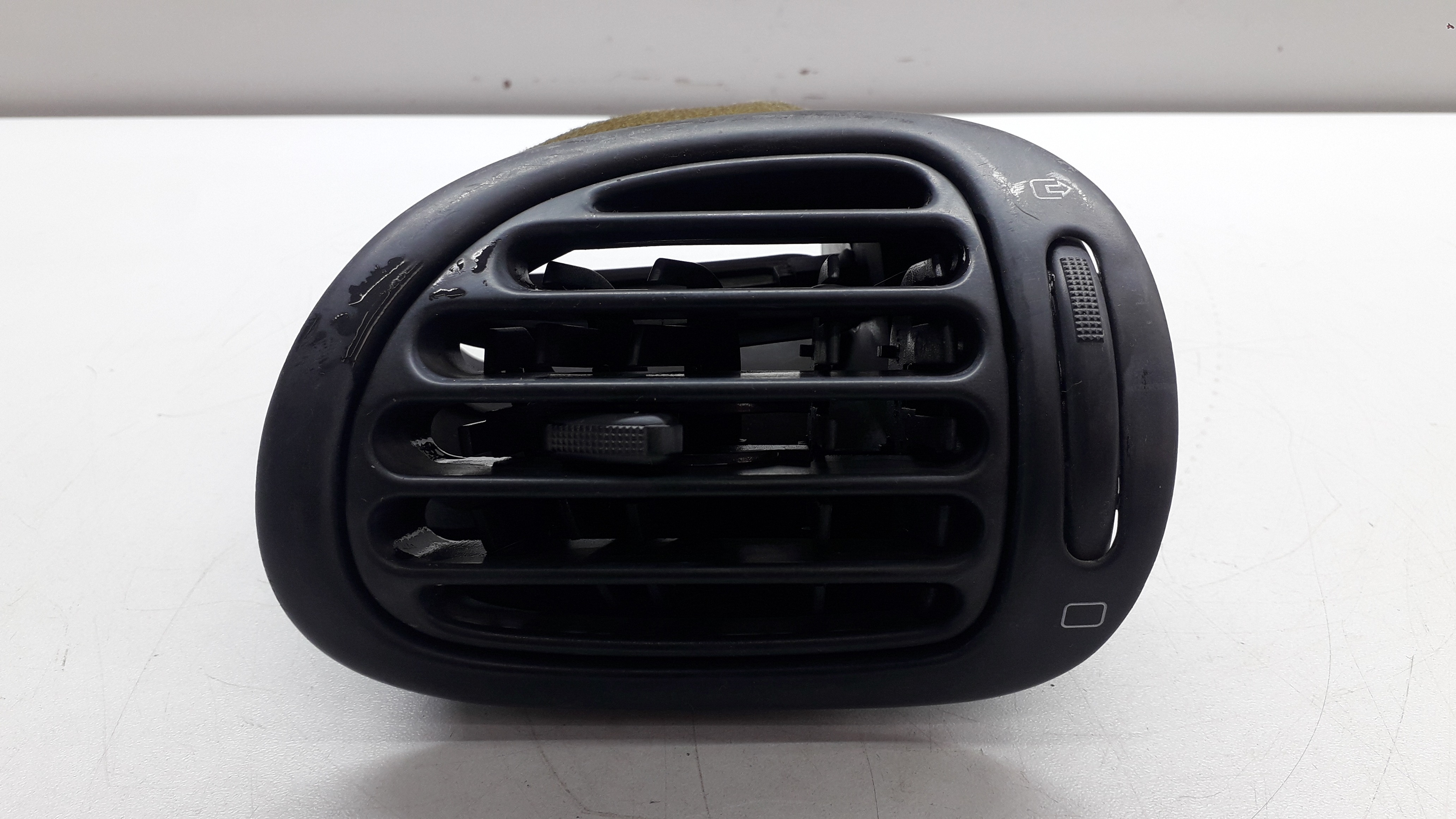 Difusor De Ar Lado Direito Peugeot 206 2007 1