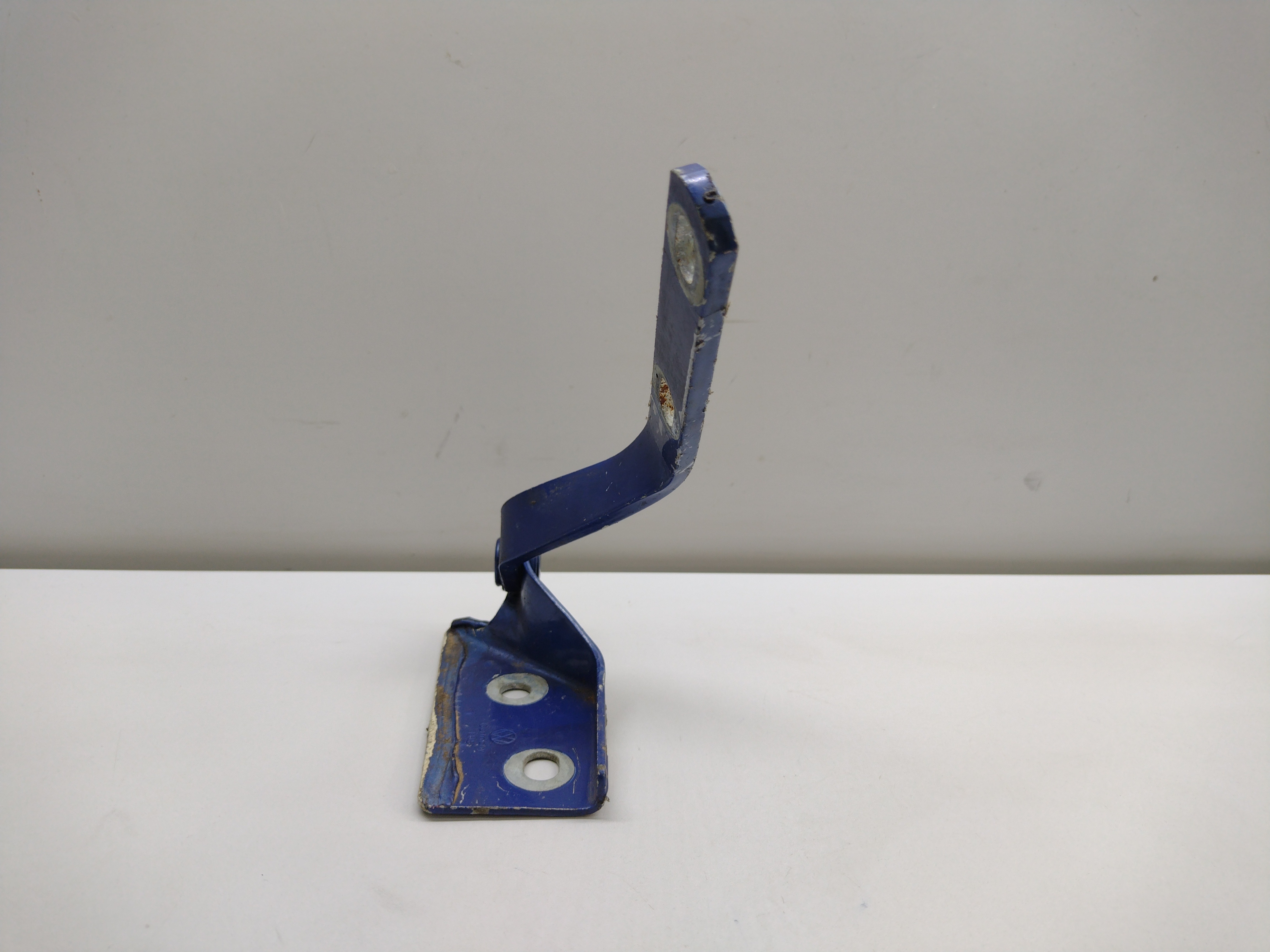 Dobradiça Capô Lado Direito Vw Golf 95 2