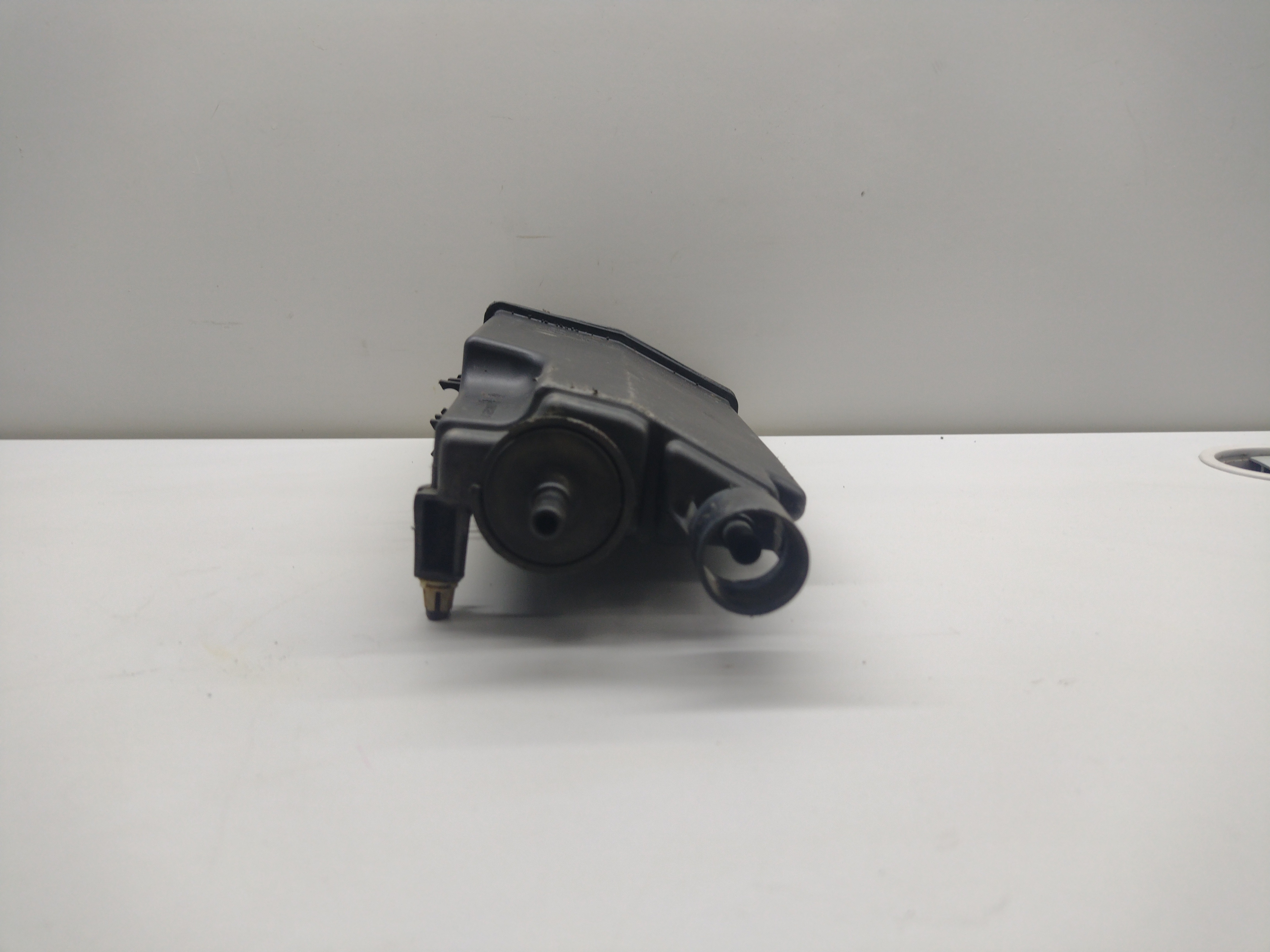 Filtro Canister Citroen C4 2.0 16v 2011 4