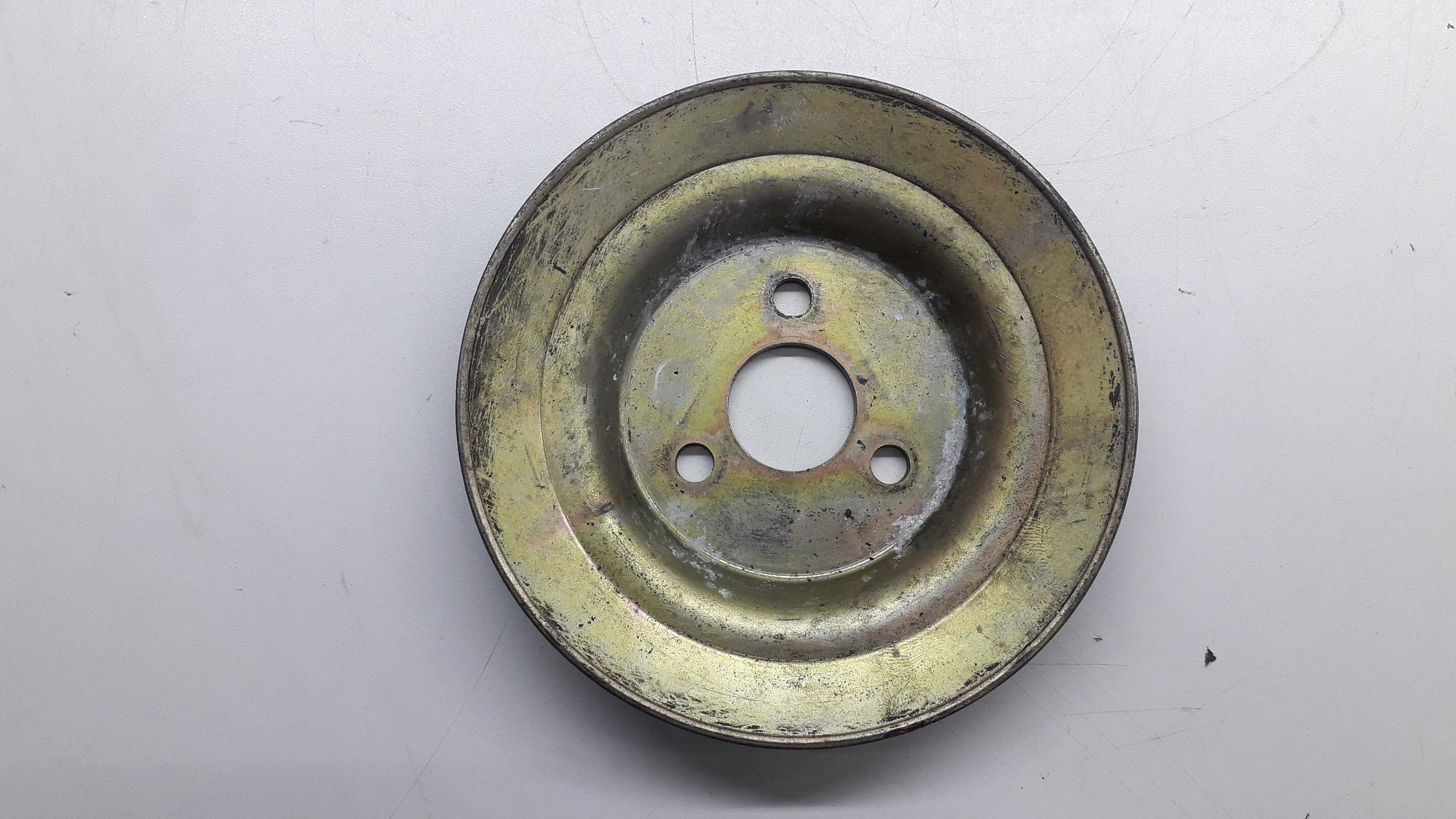 Polia  Da Vomba Dagua Vw Gol Ap 1