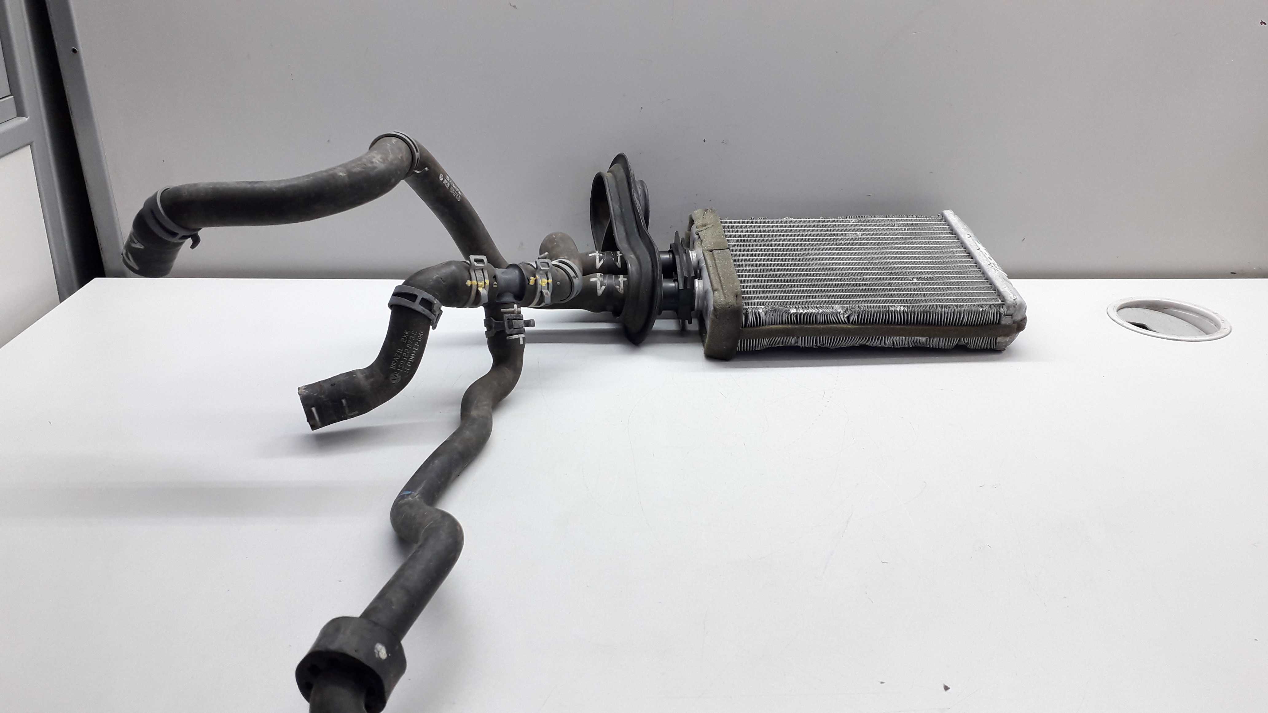 Radiador Ar Quente Vw Up! 2013 4