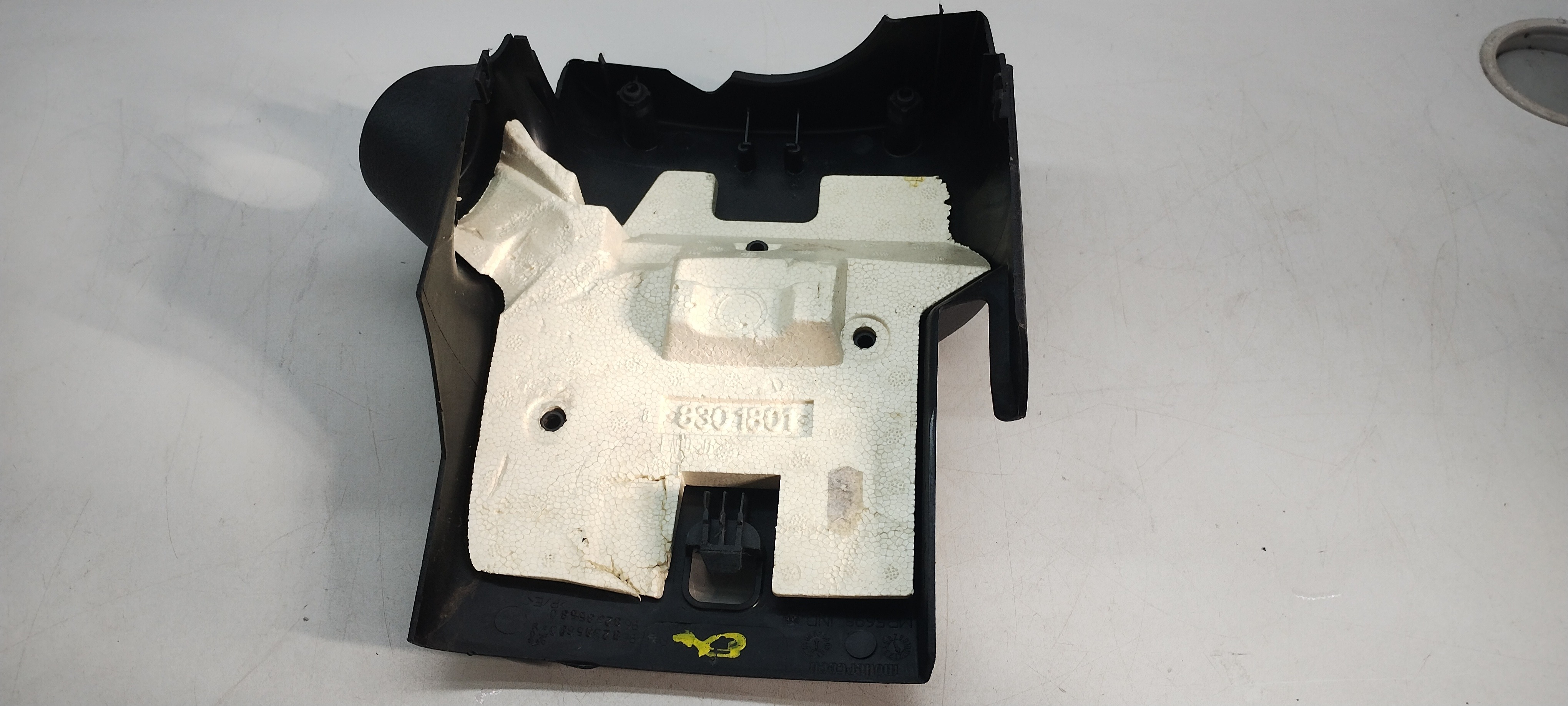 Moldura Capa Chave De Seta Inferior Peugeot 307 2008 4