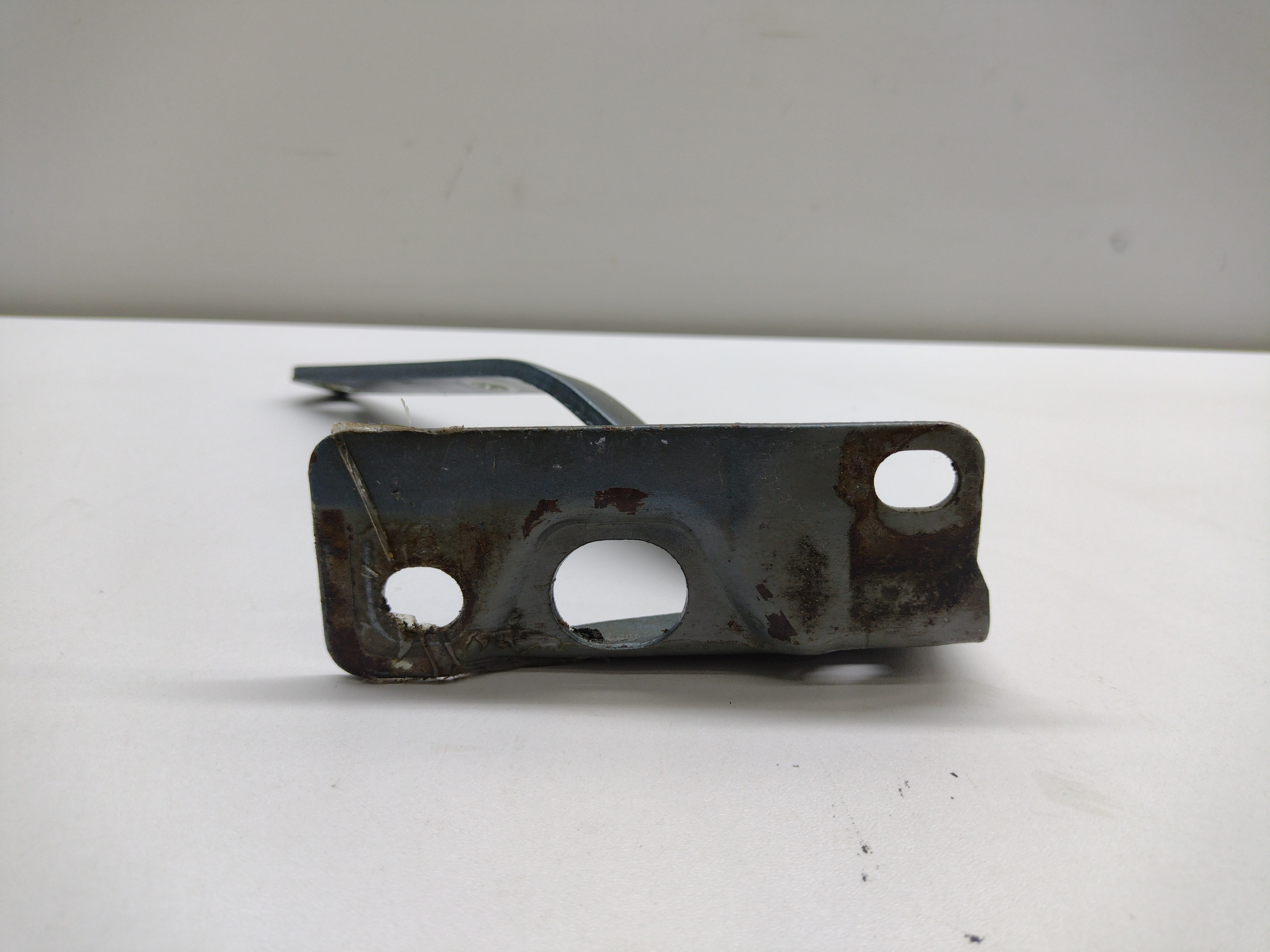 Dobradiça Capô Lado Direito Vw Saveiro 2001 4