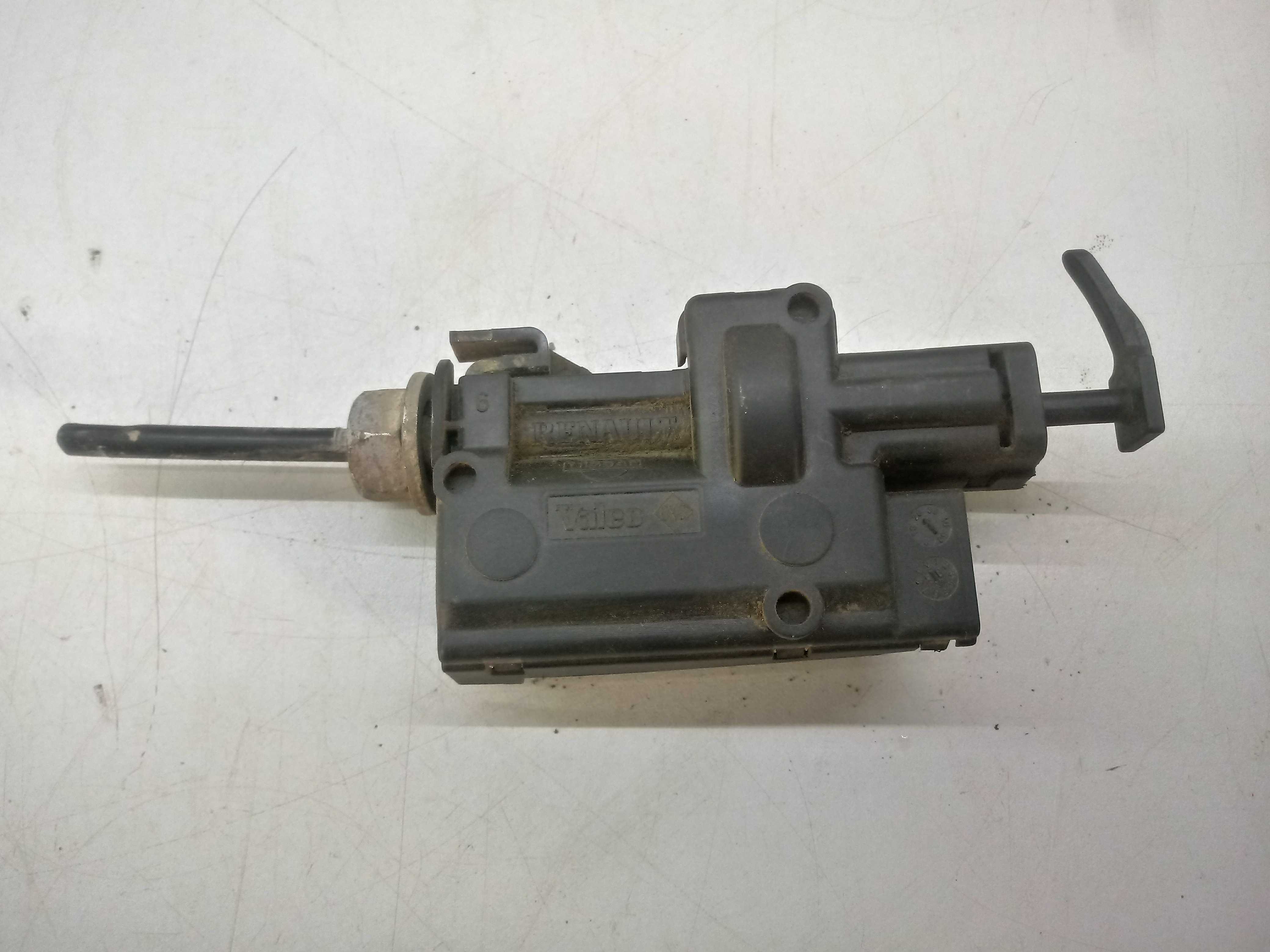 Trava Portinhola Tampa Tanque Renault Megane 2009