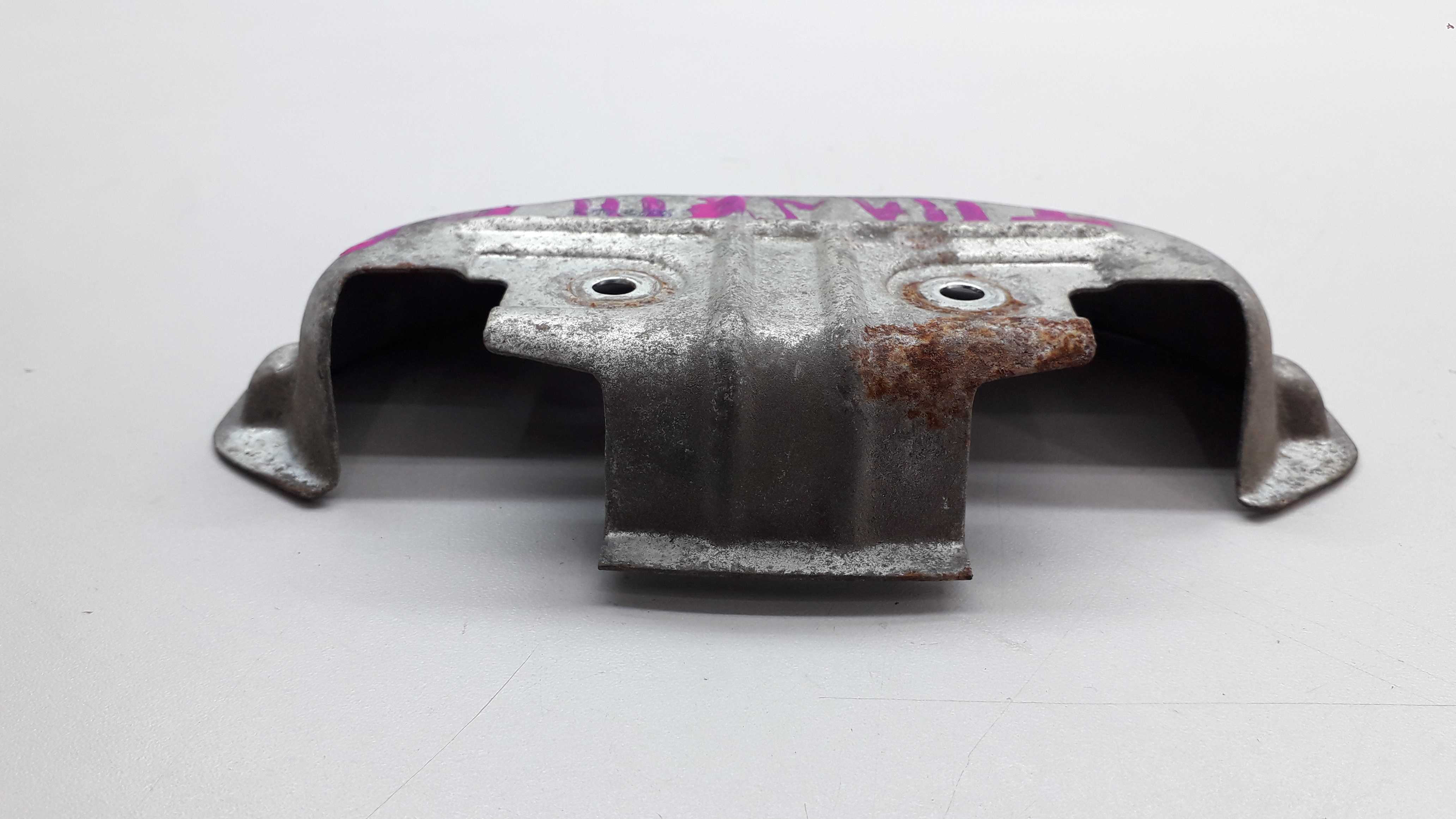Suporte maçaneta externa traseira direita gm corsa 2001 4