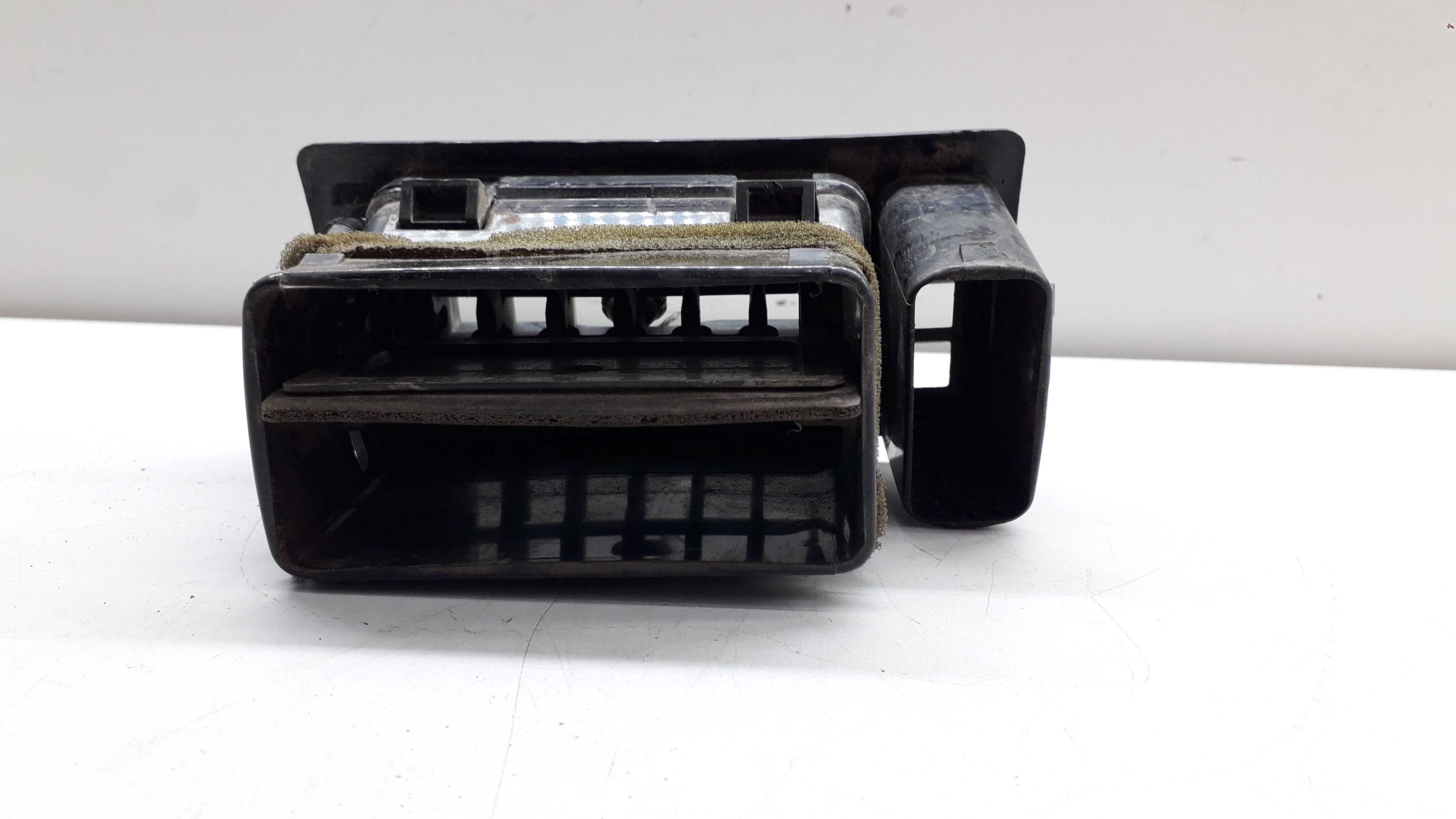 Difusor De Ar Direito Gm Monza 1986 3