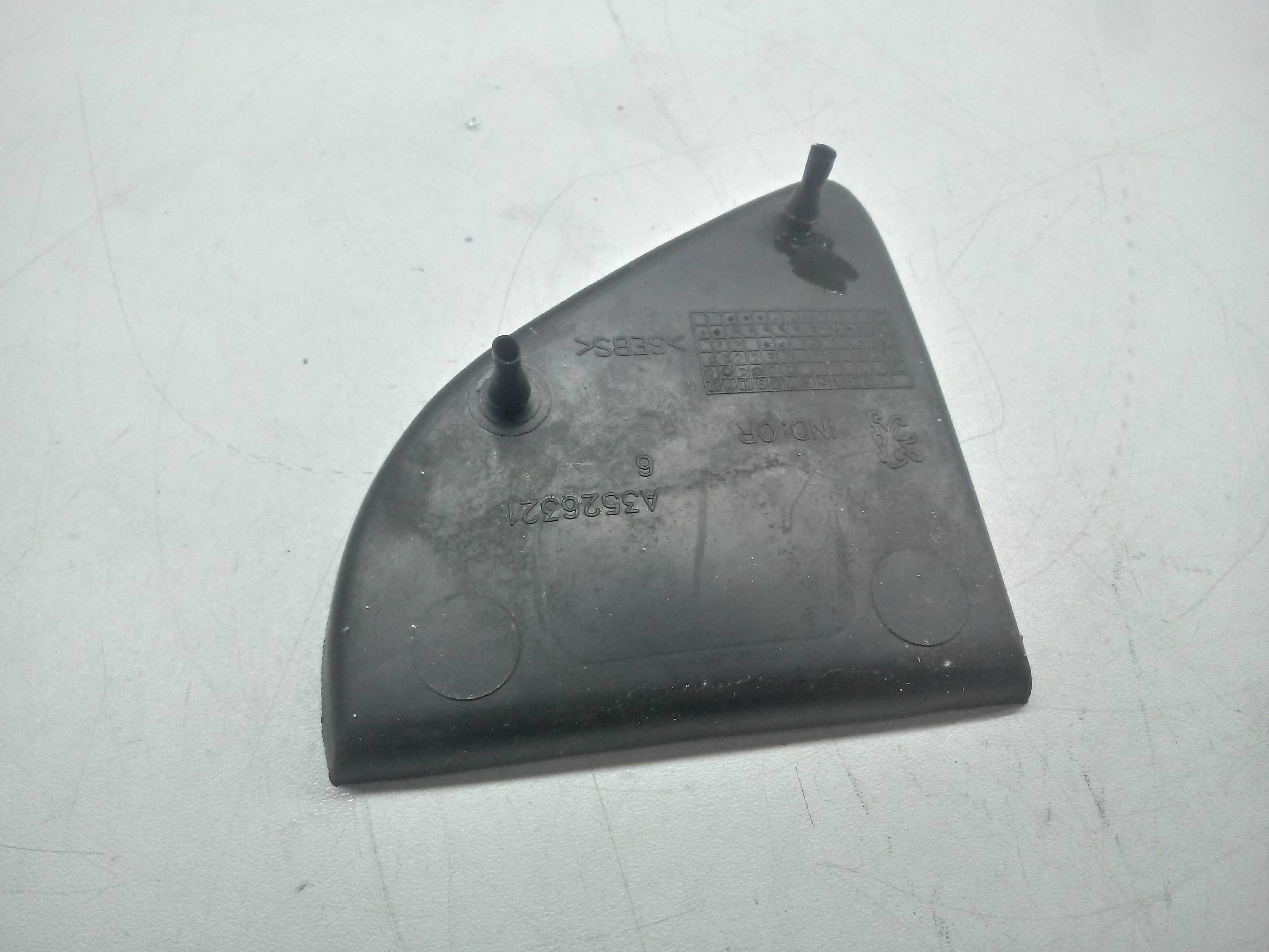 Borracha Acabamento Peugeot 307 2008/ 2012 2
